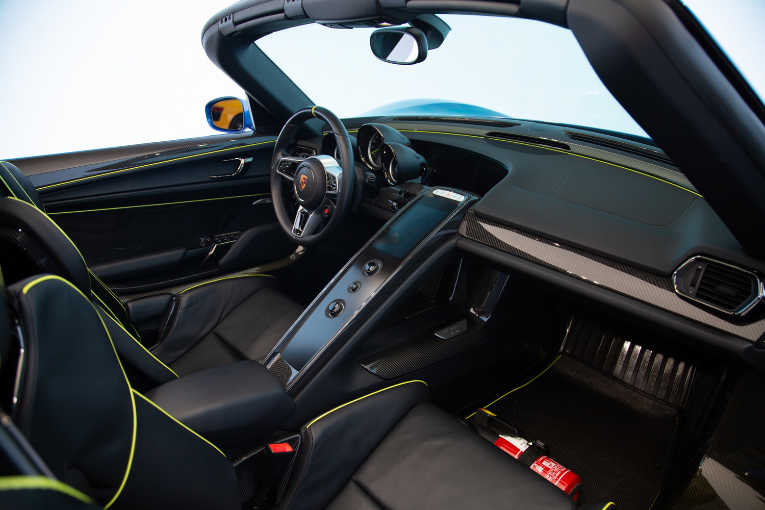 2015 Porsche 918 Spyder, 17/20