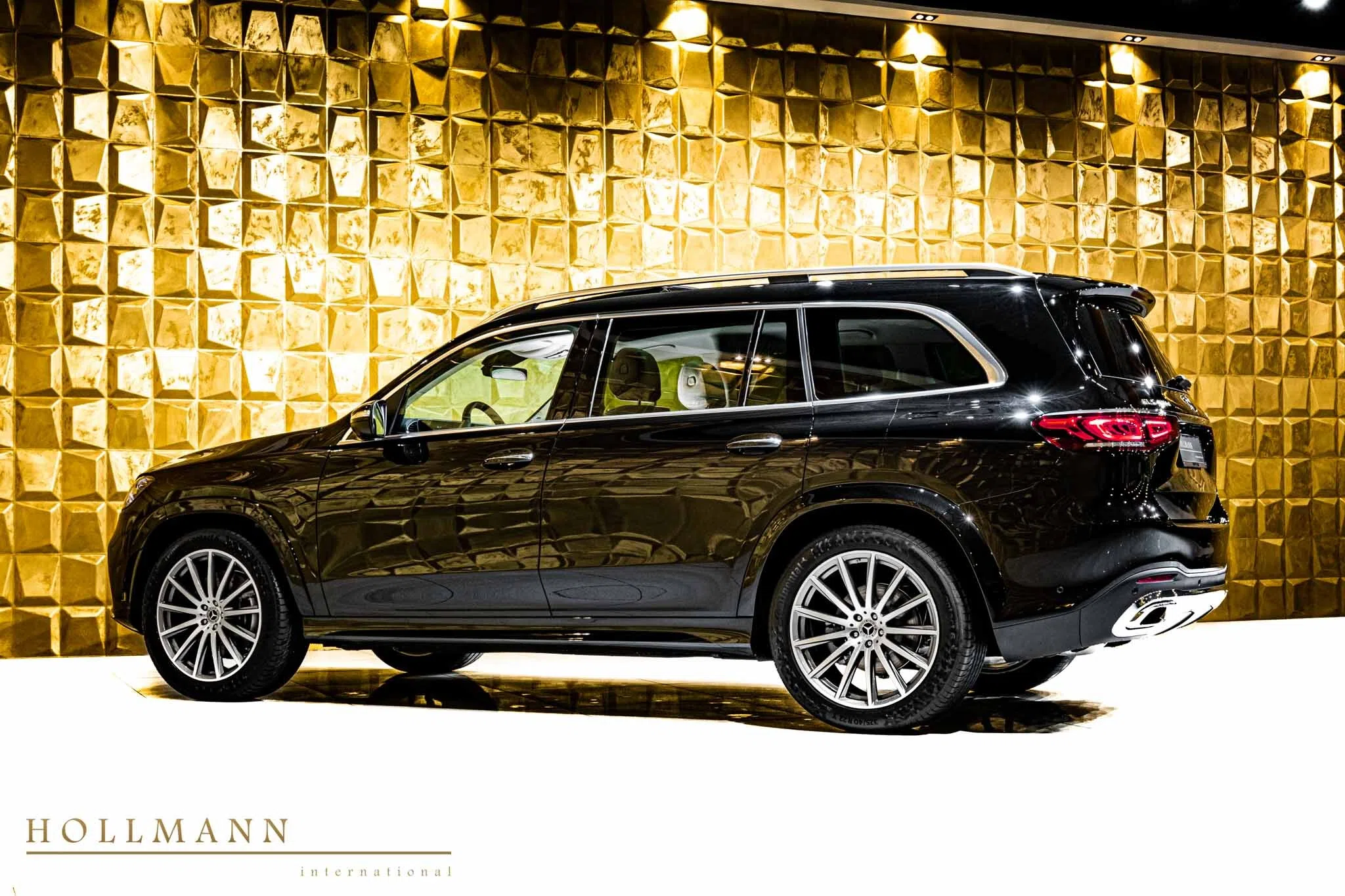 2023 Mercedes-Benz GLS 400d 4MATIC for sale, exterior, Obsidian Black