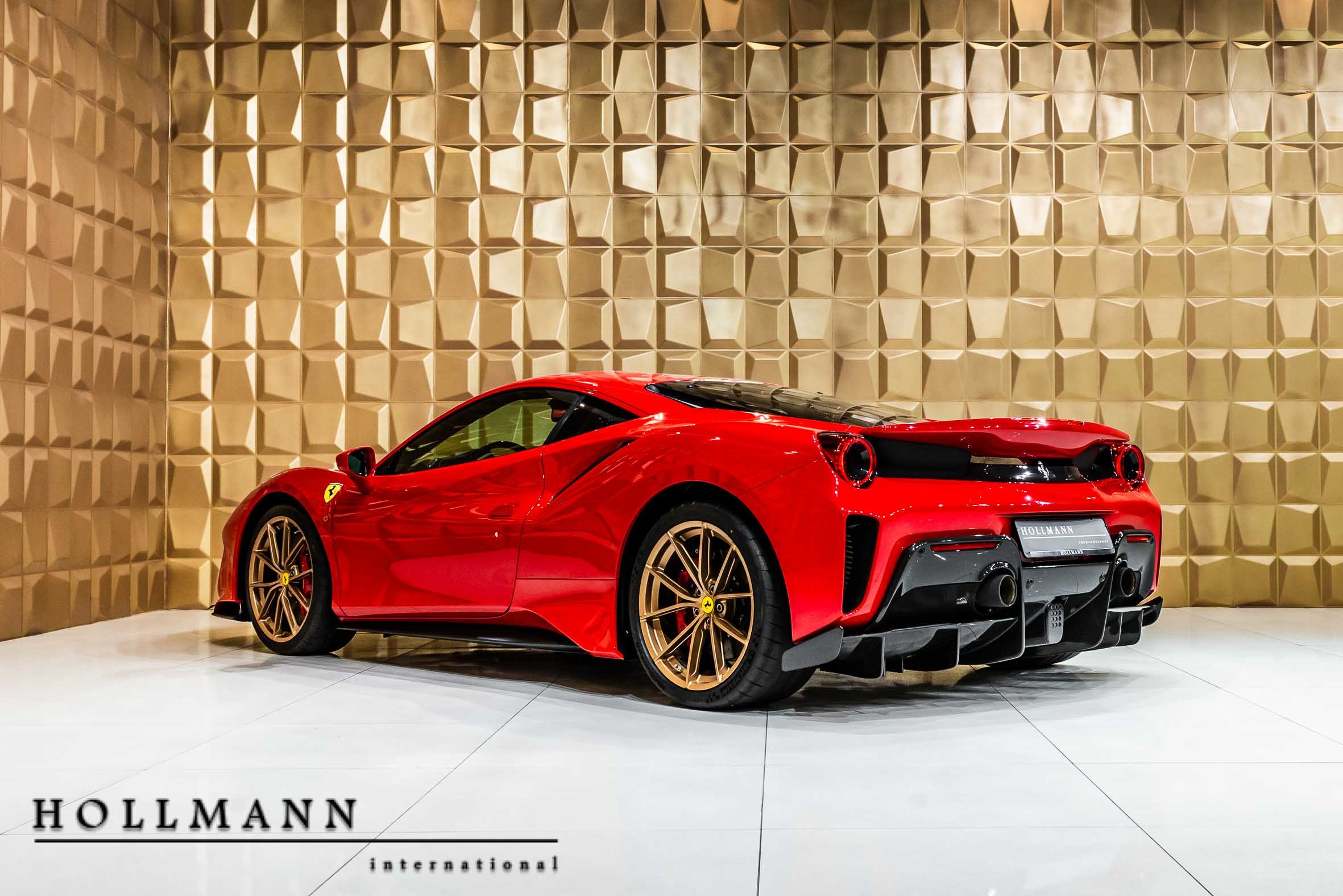2019 Ferrari 488 Pista, 9/19