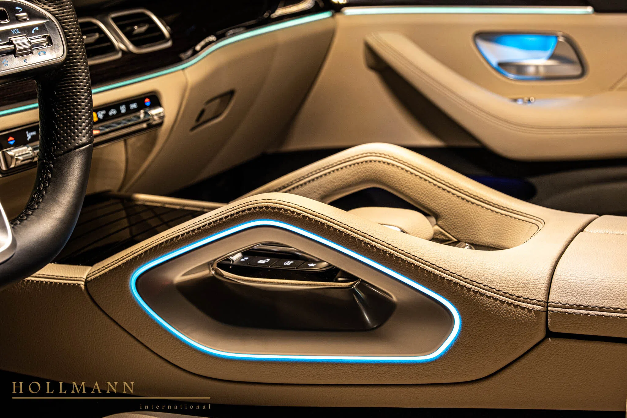 2023 Mercedes-Benz GLS 400d 4MATIC interior