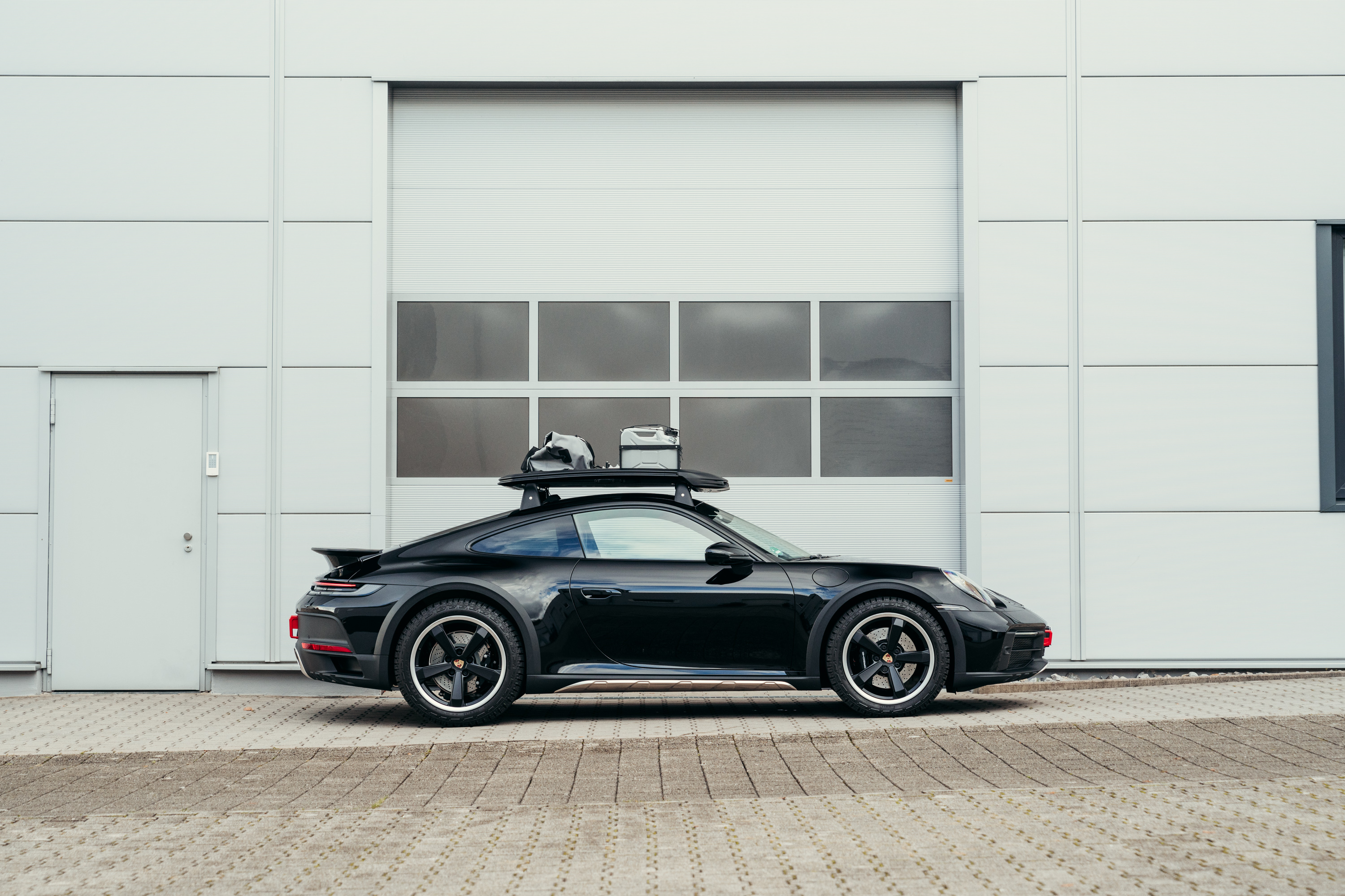 2023 Porsche 992 Dakar
