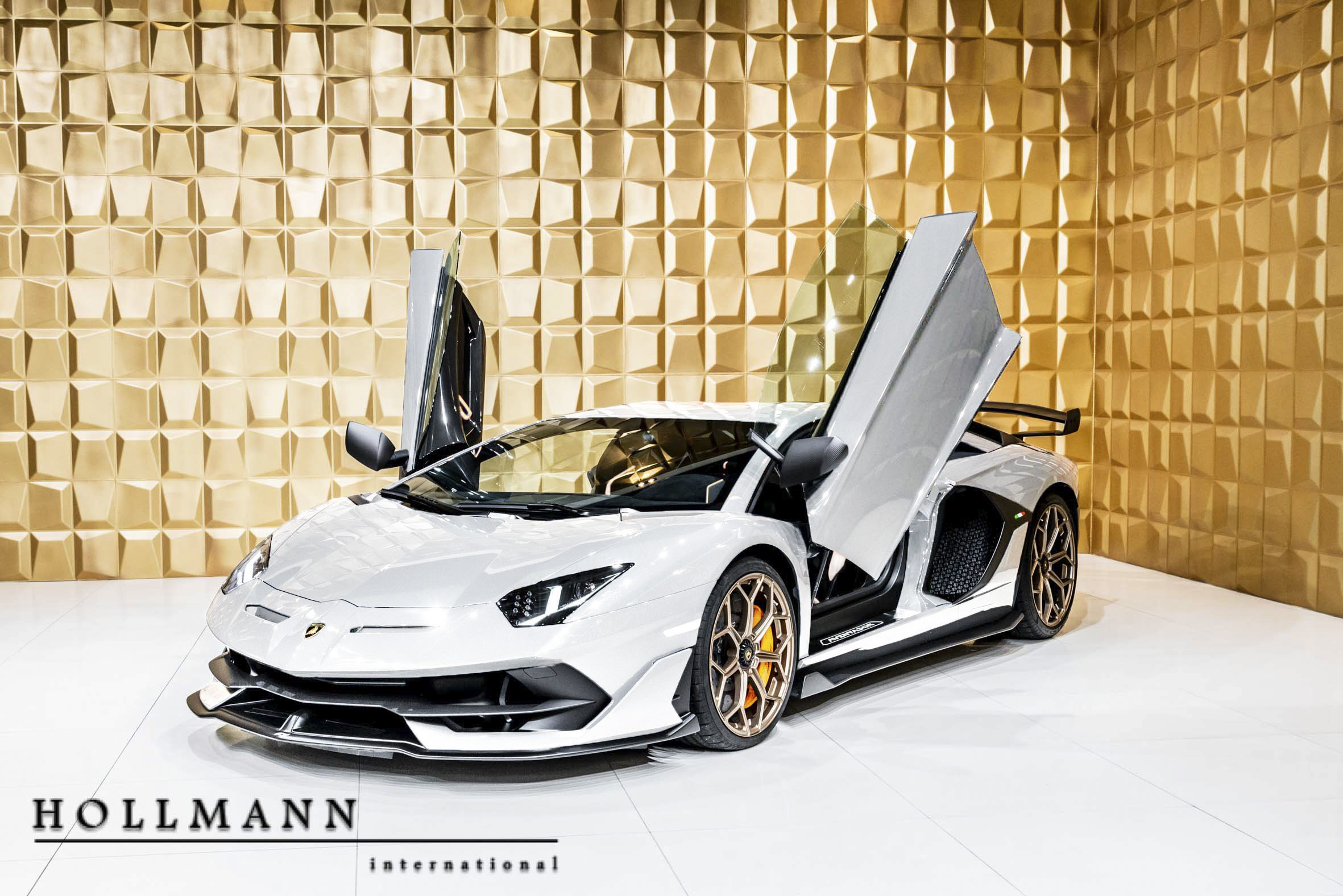 2019 Lamborghini Aventador SVJ