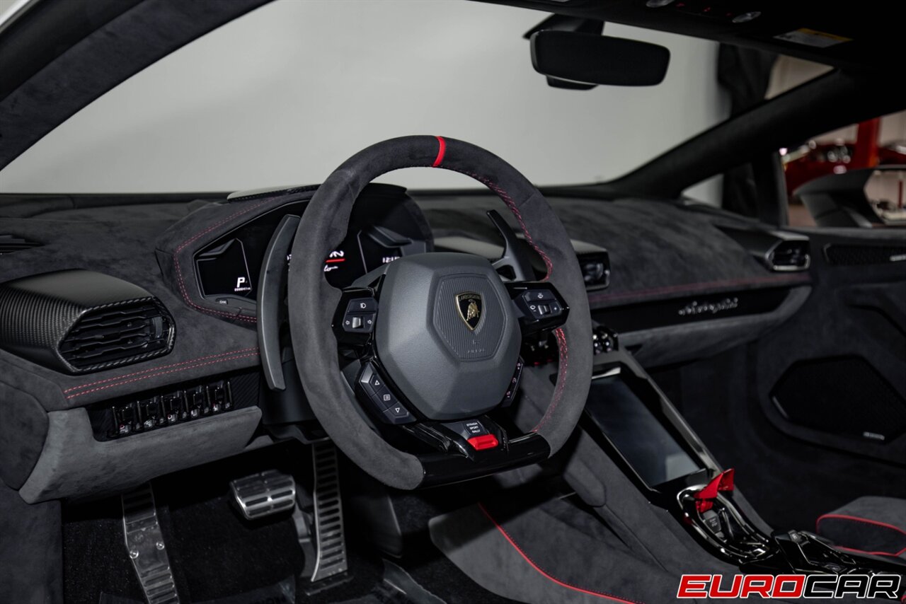 2023 Lamborghini Huracán Sterrato, 8/20