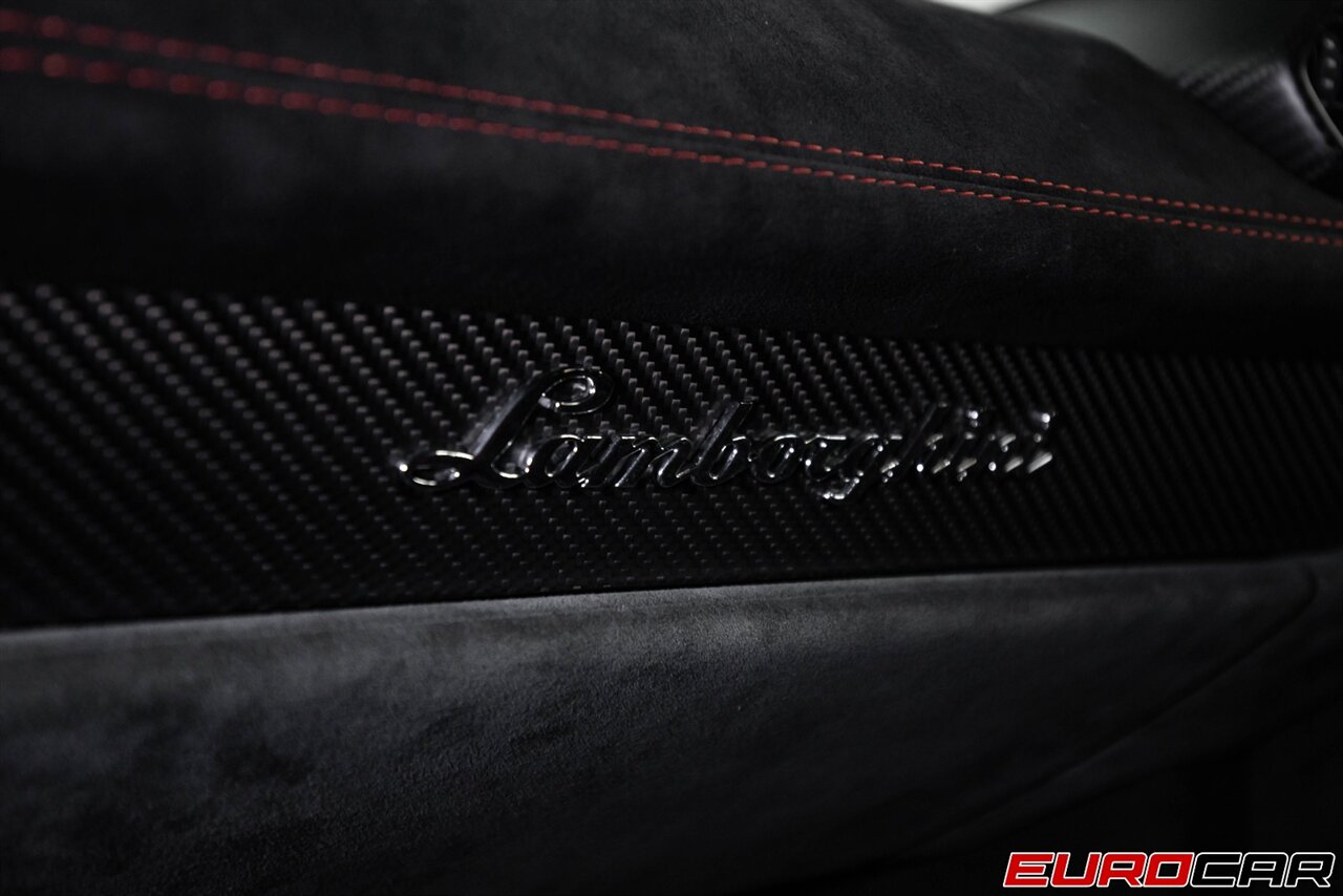 2023 Lamborghini Huracán Sterrato, 14/20