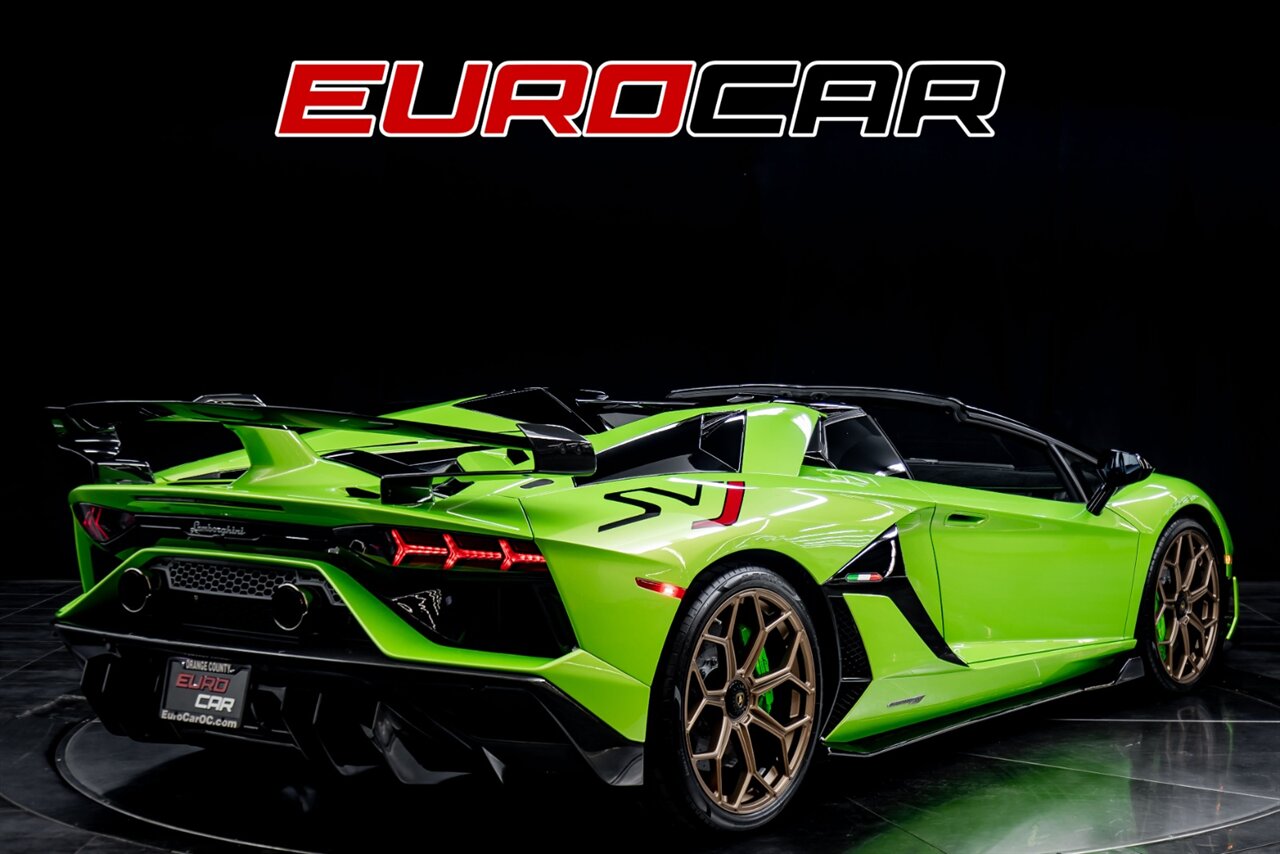 2021 Lamborghini Aventador SVJ Roadster, 6/20
