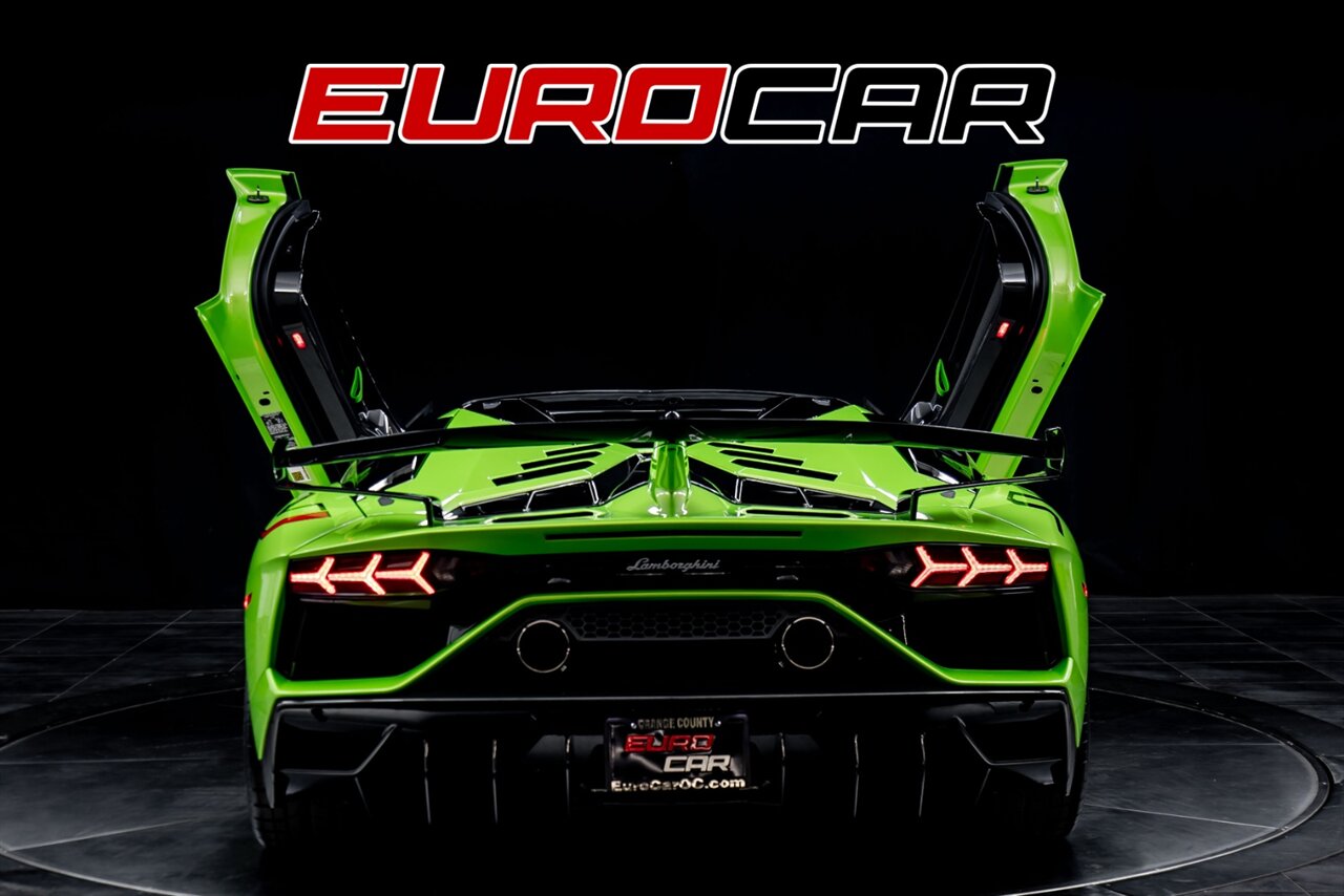 2021 Lamborghini Aventador SVJ Roadster, 12/20