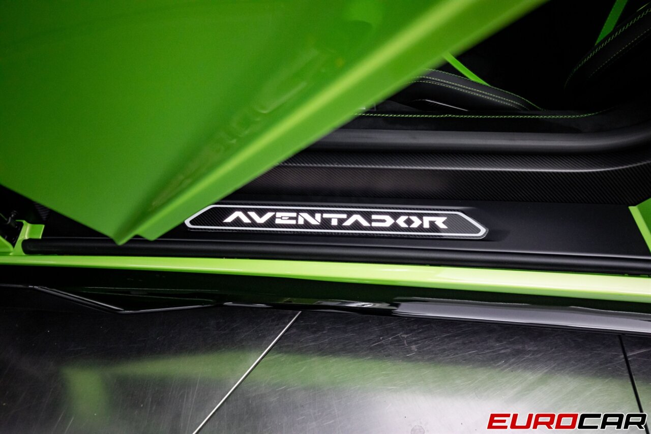 2021 Lamborghini Aventador SVJ Roadster, 20/20