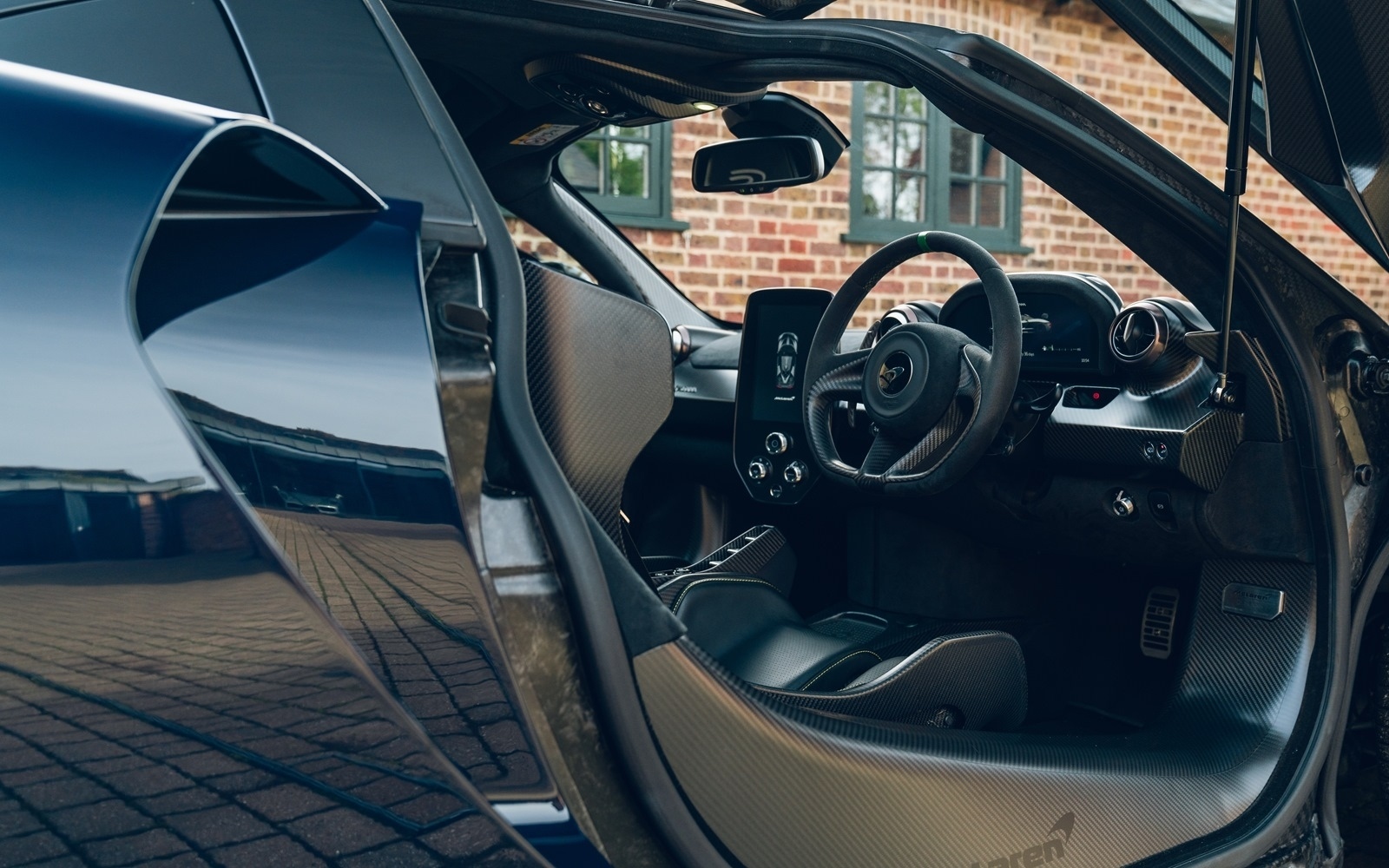 2018 McLaren Senna, 2/20