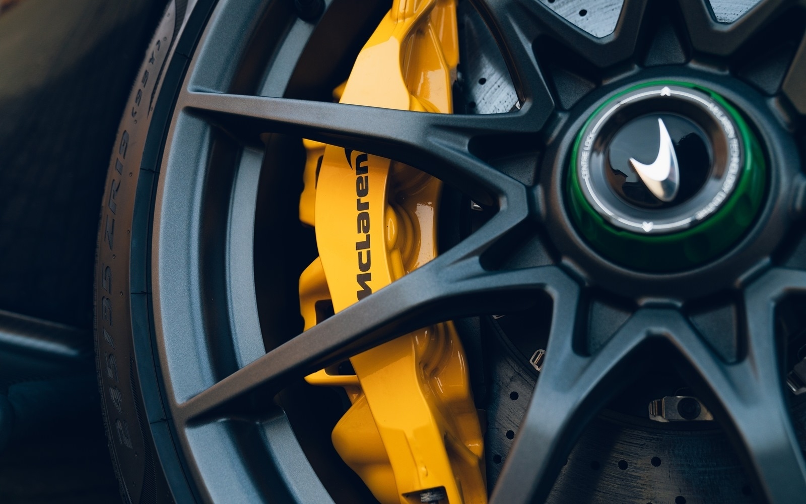 2018 McLaren Senna, 12/20