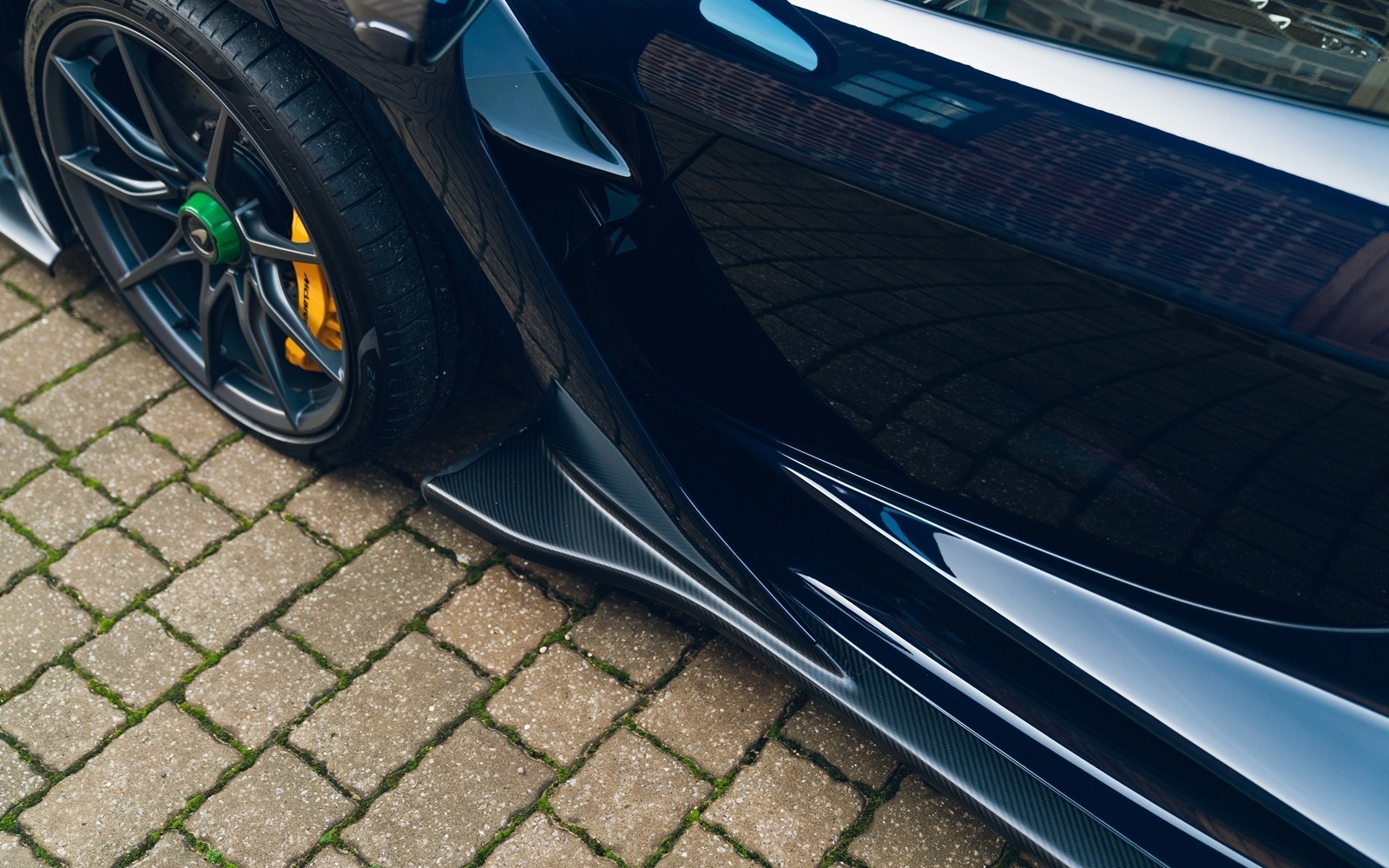 2018 McLaren Senna, 19/20