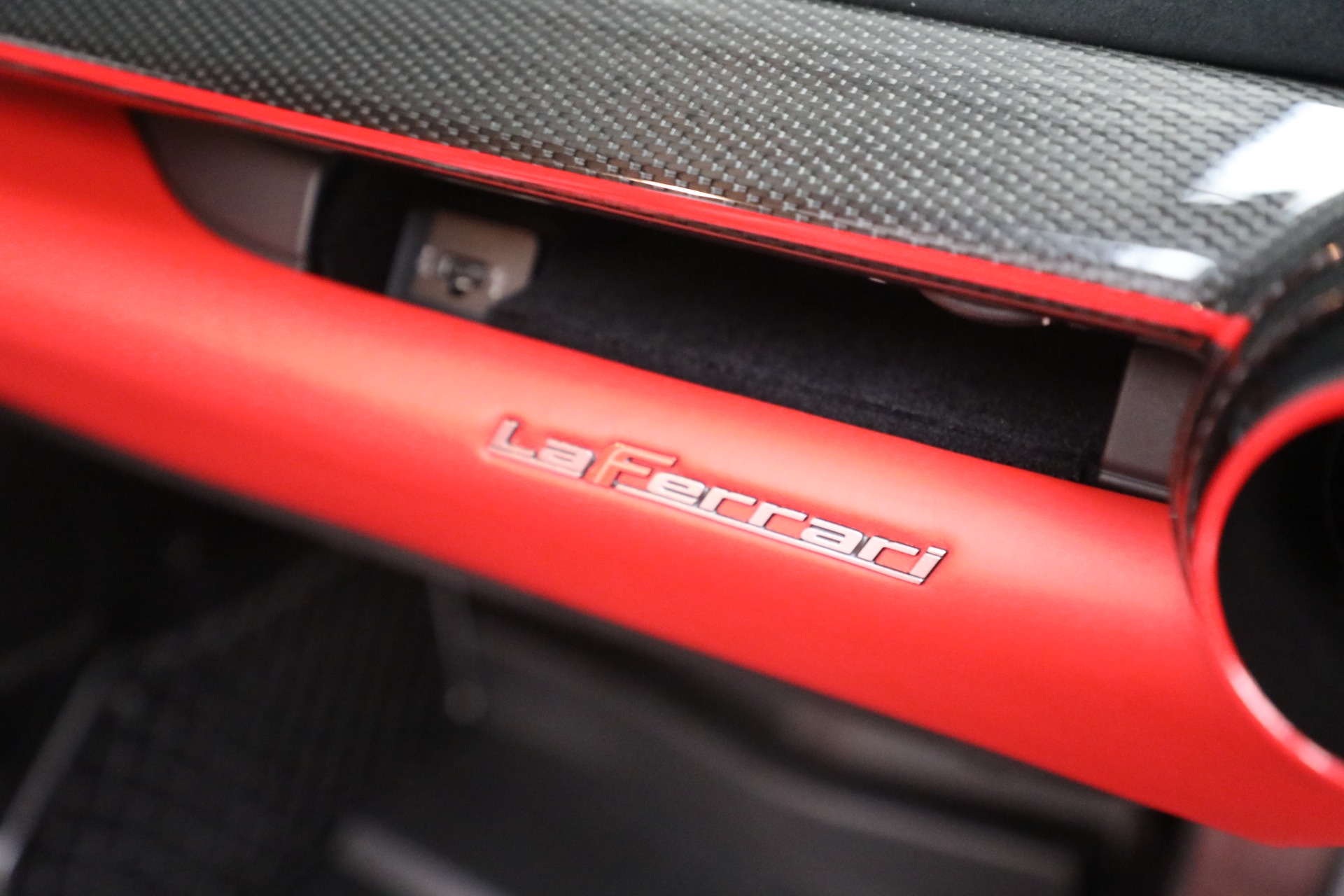 2014 Ferrari LaFerrari, 18/20