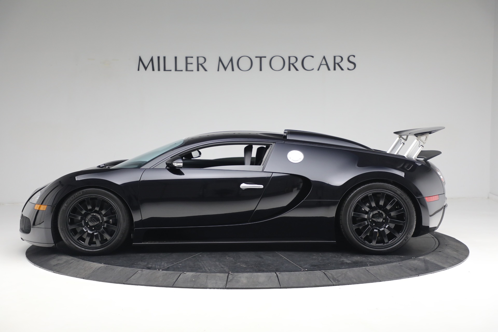 2008 Bugatti Veyron 16.4, 17/20