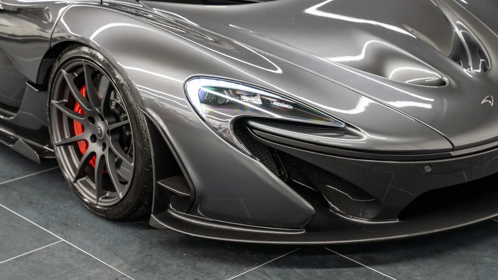 2014 McLaren P1, 17/40