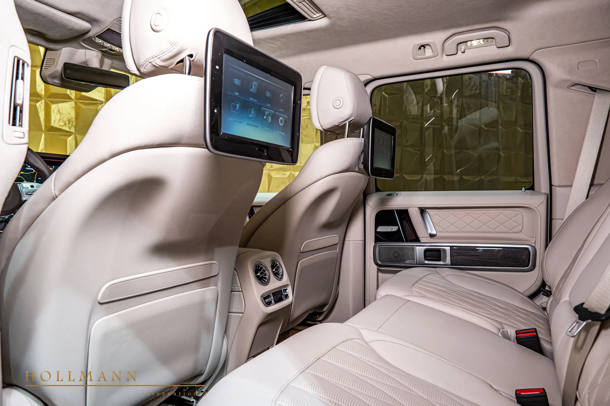 2024 Mercedes-Benz G 63 AMG interior, seats