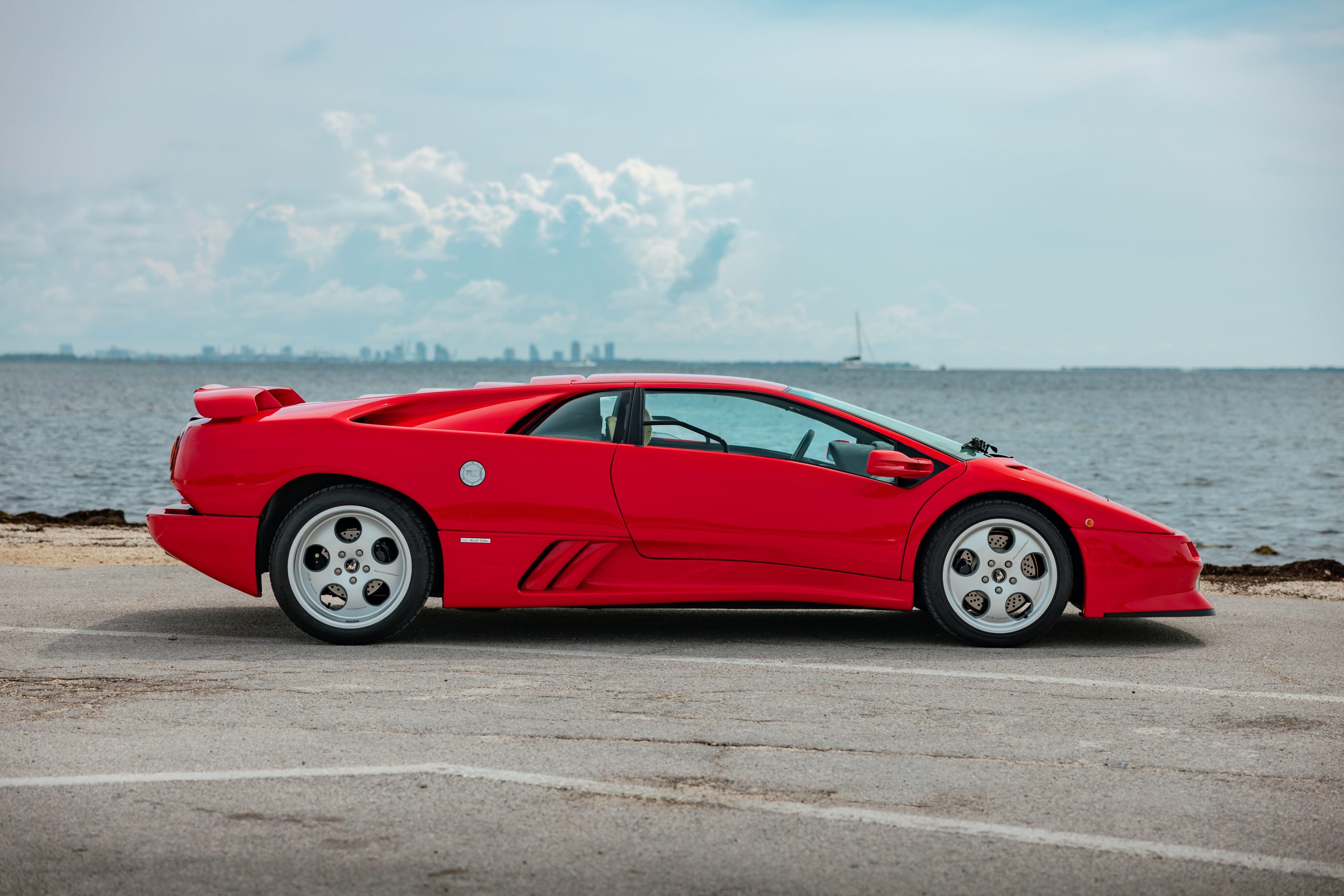 1994 Lamborghini Diablo SE30, 2/17