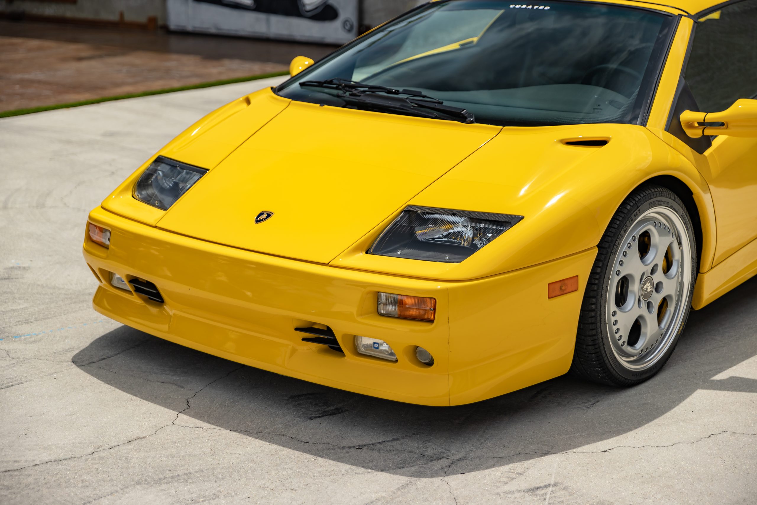 1999 Lamborghini Diablo VT Roadster, 3/20