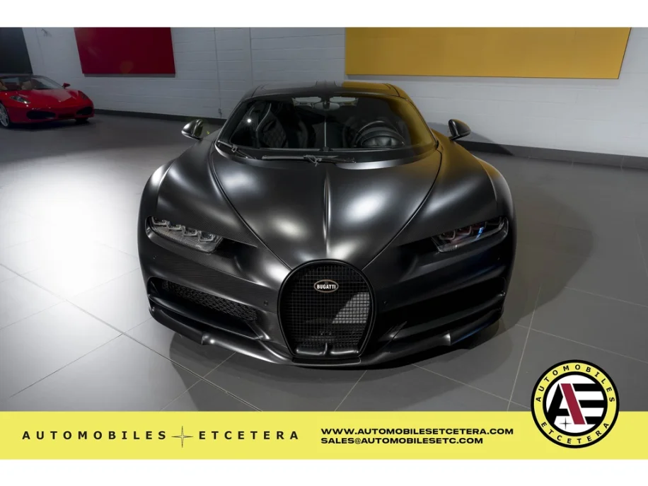 2021 Bugatti Chiron Noire, 2/5