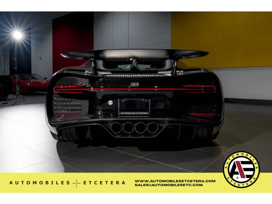 2021 Bugatti Chiron Noire, 3/5