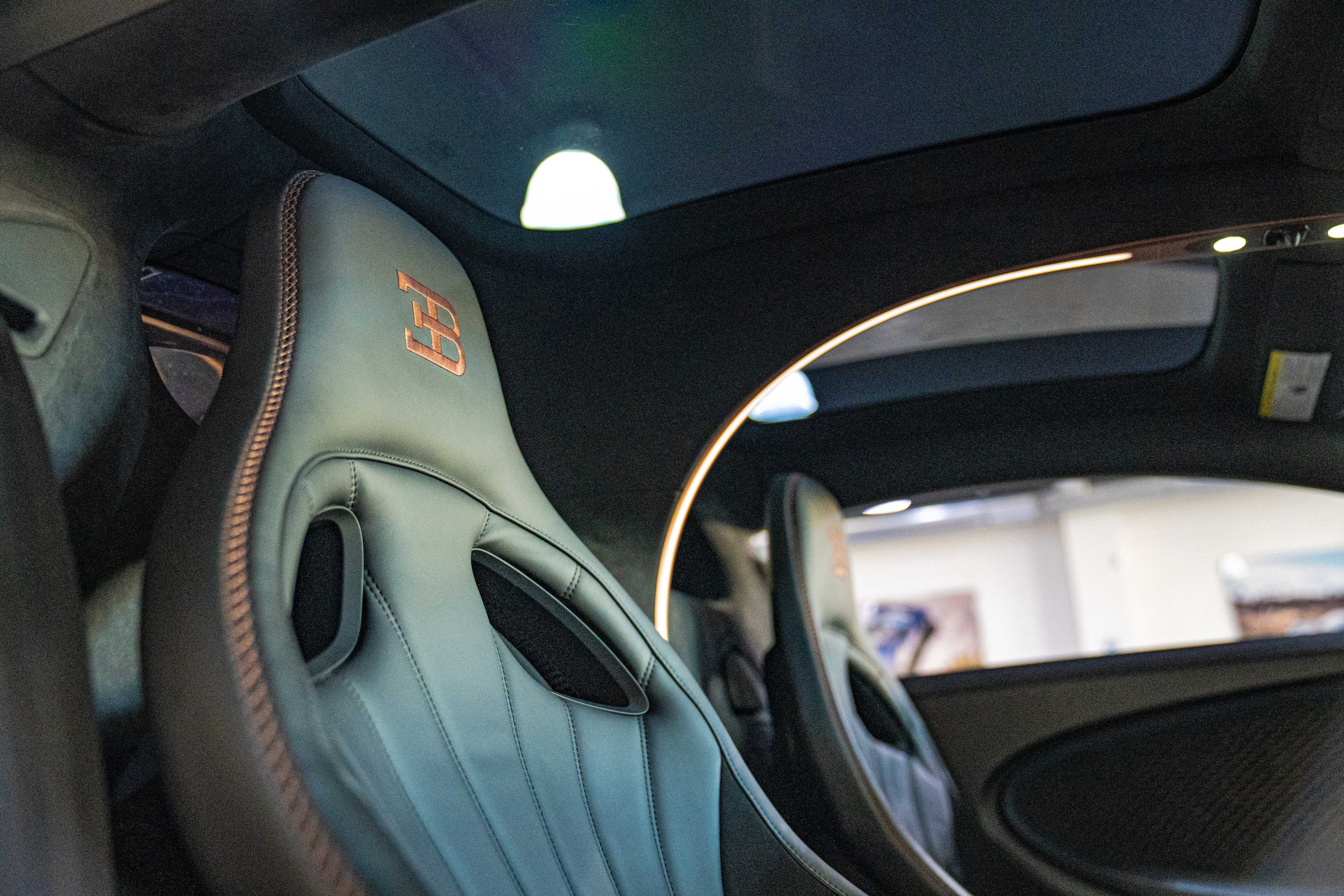 2021 Bugatti Chiron Pur Sport, 18/20