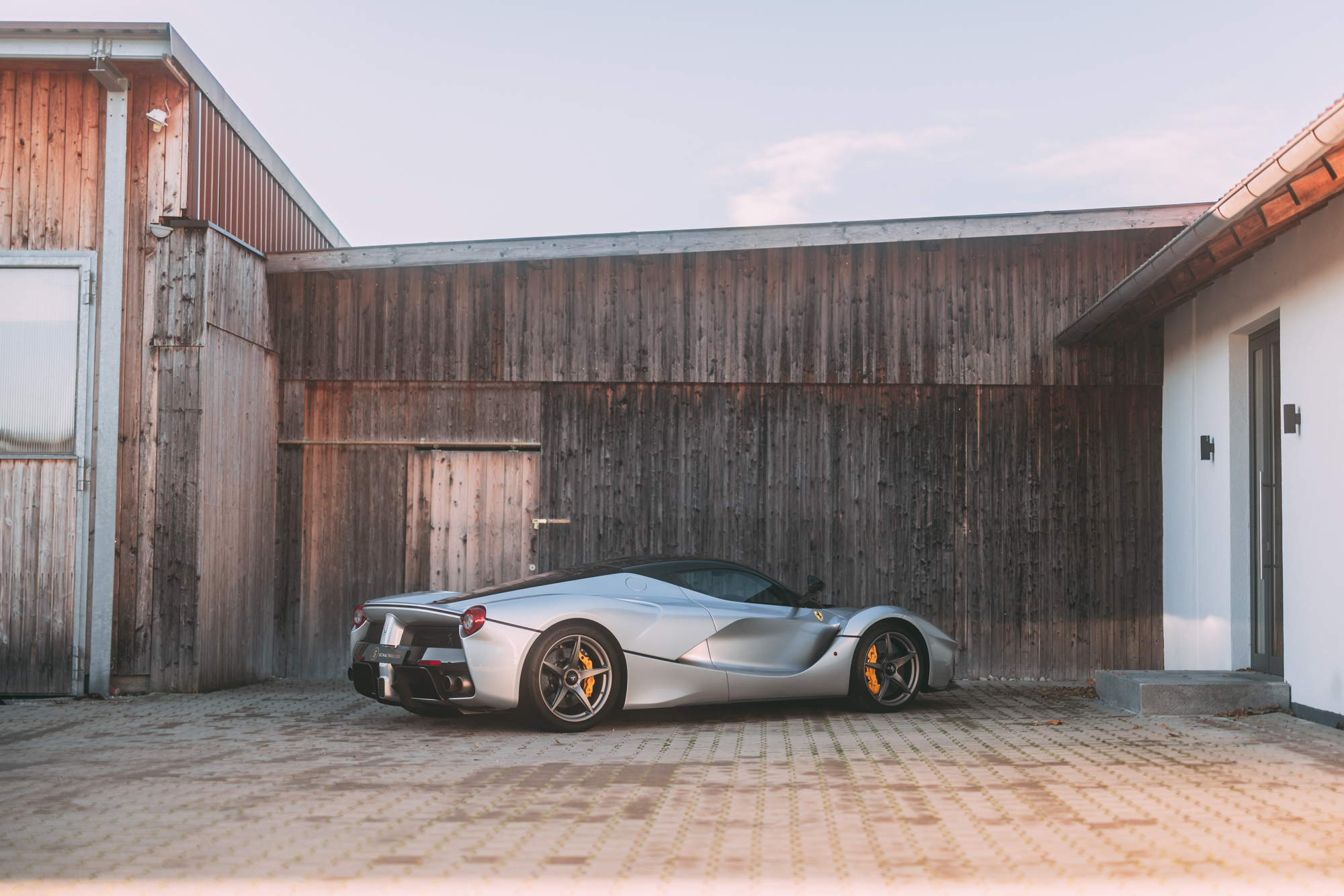 2014 Ferrari LaFerrari, 3/5