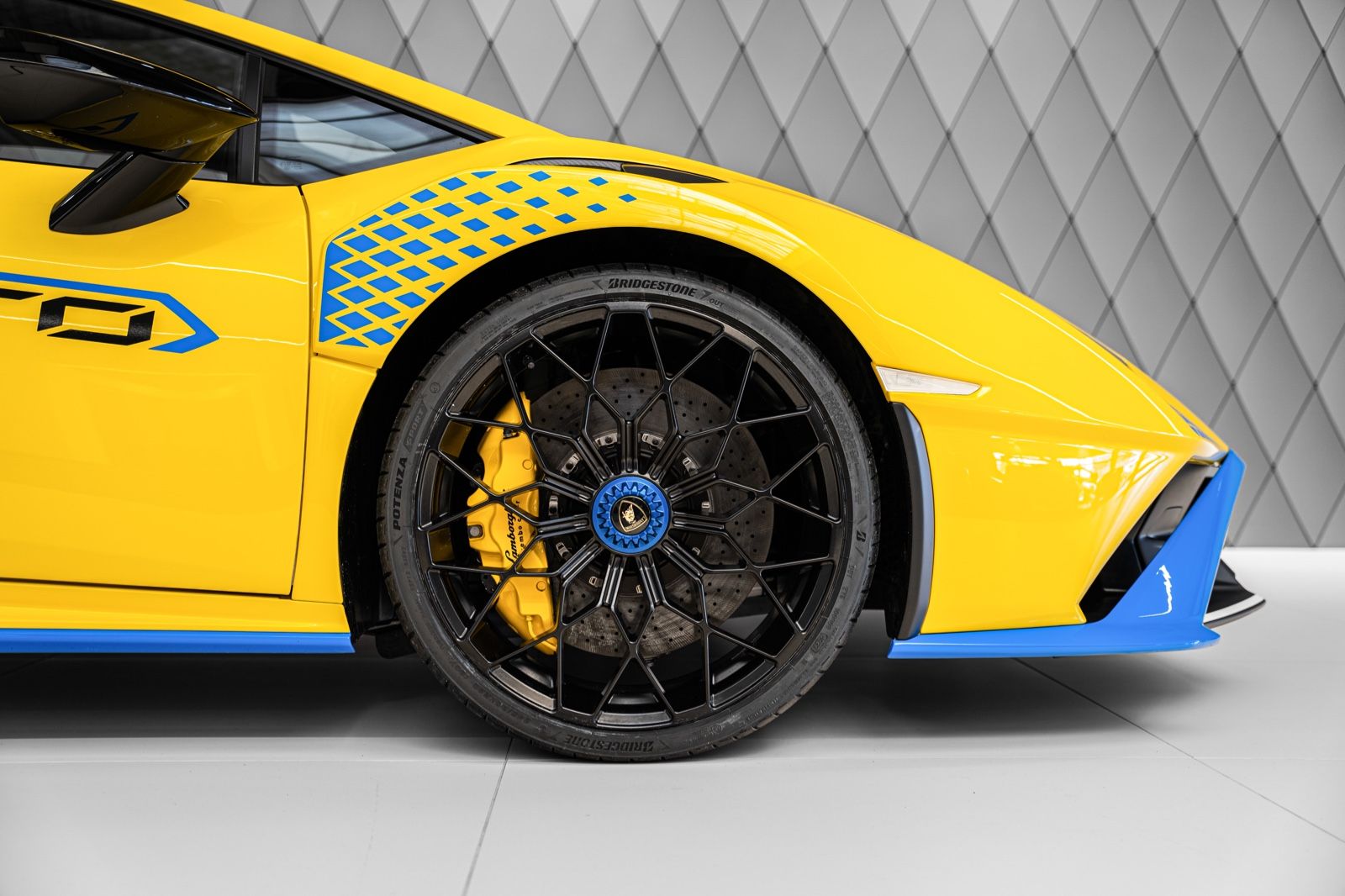 2023 Lamborghini Huracán STO, 6/19
