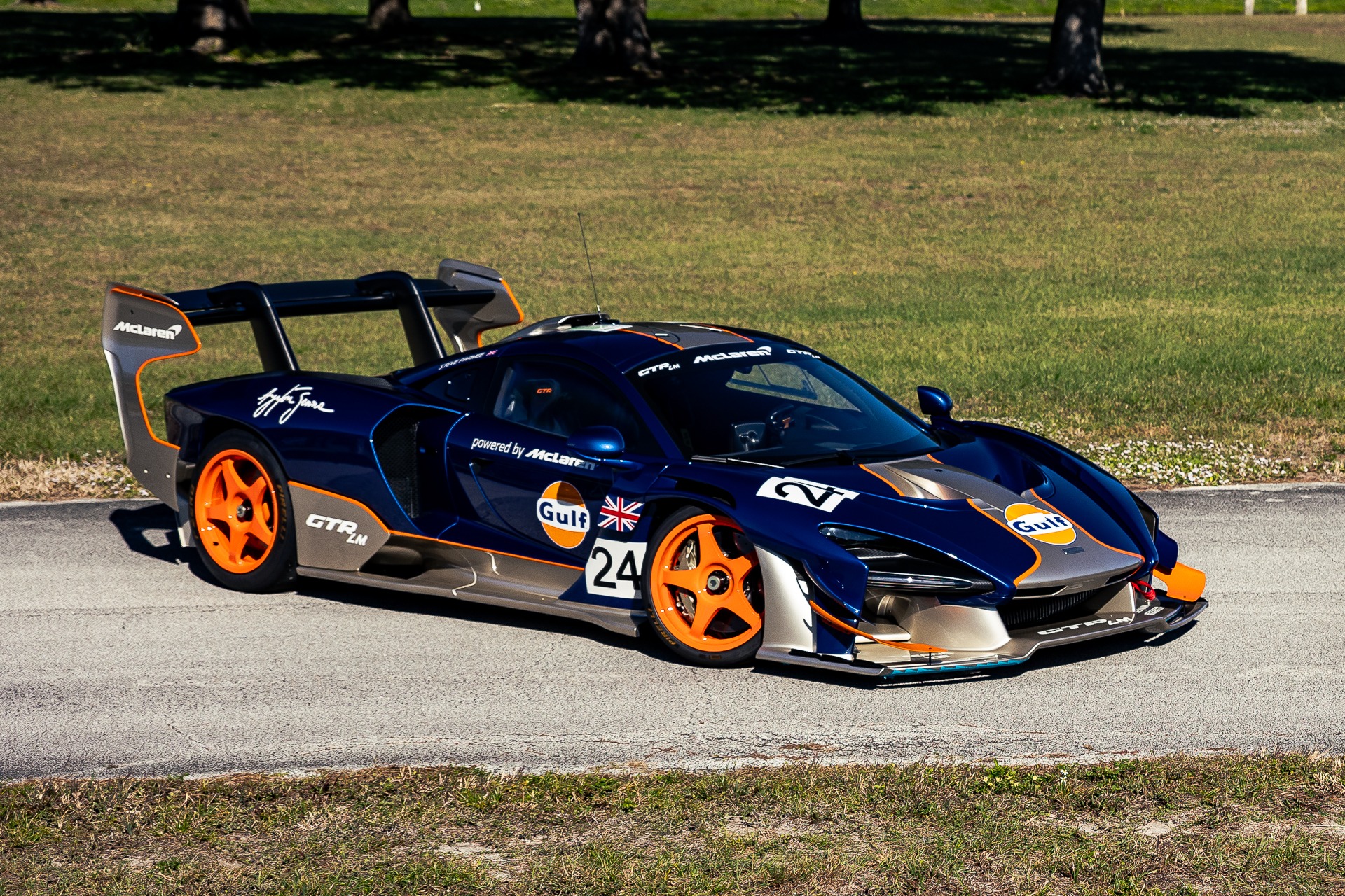 2020 McLaren Senna GTR