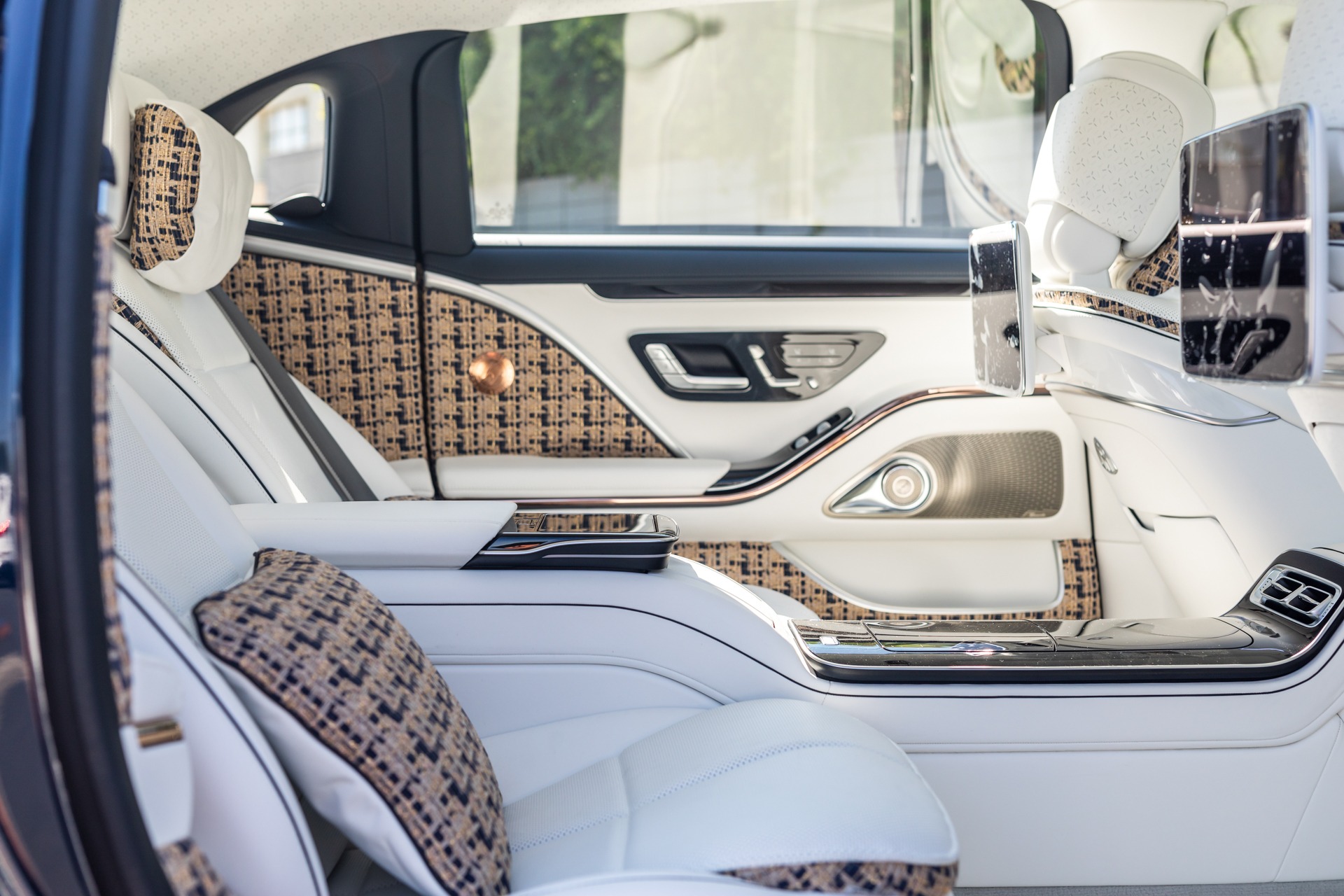 2023 Mercedes-Maybach S 680 Haute Voiture Edition, 9/20