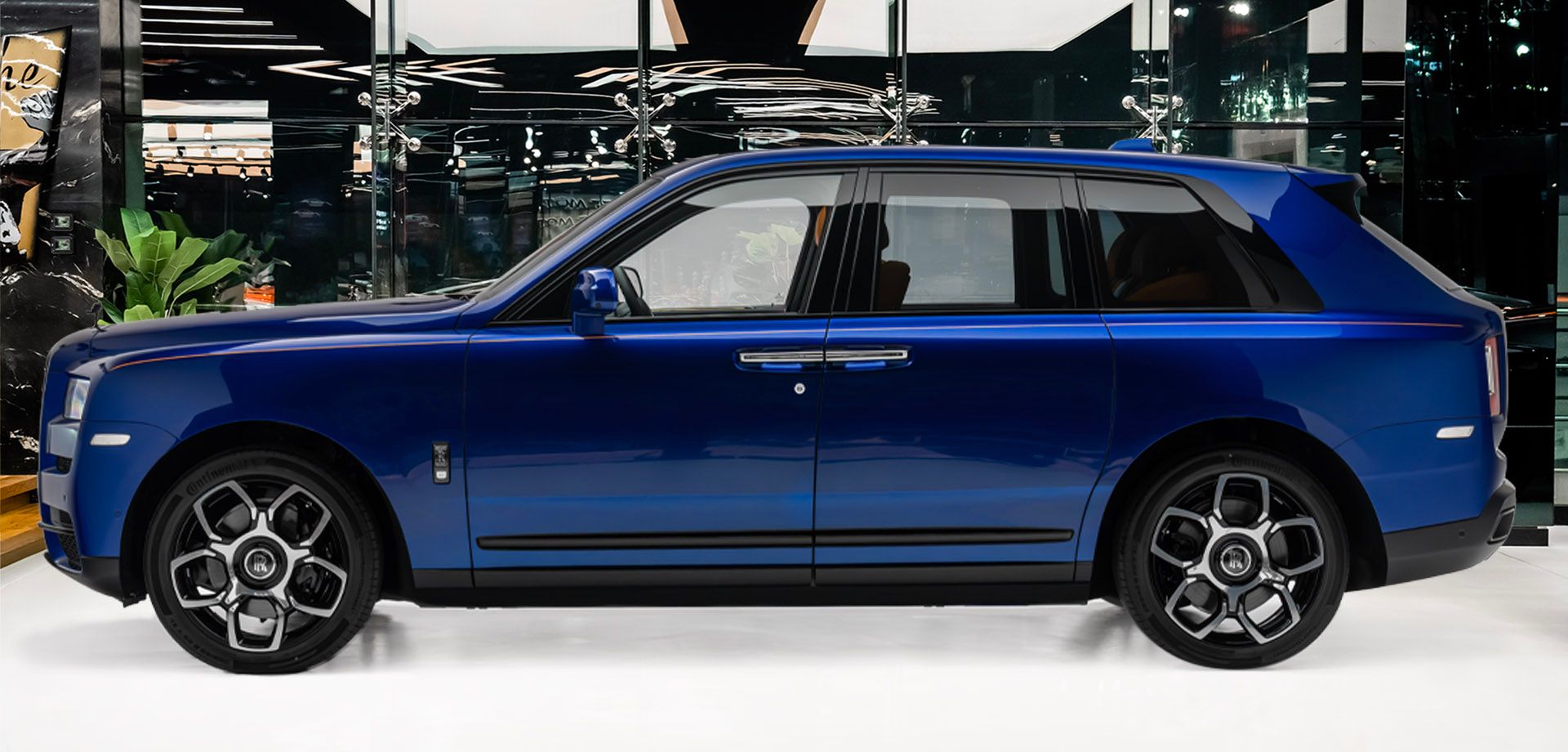 2023 Rolls-Royce Cullinan Black Badge