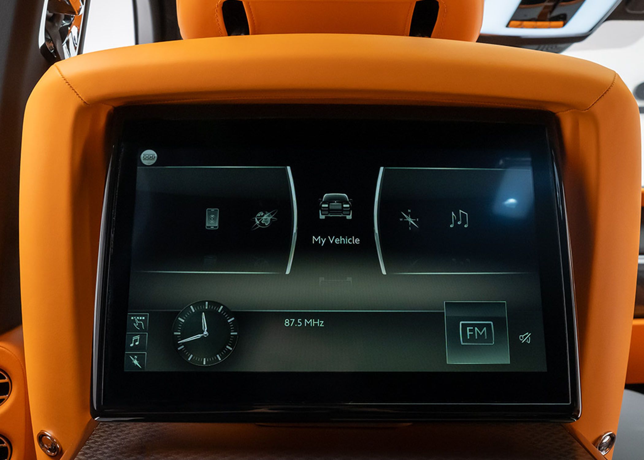 2023 Rolls-Royce Cullinan Black Badge, 15/20