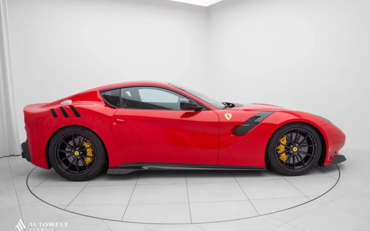 2016 Ferrari F12tdf