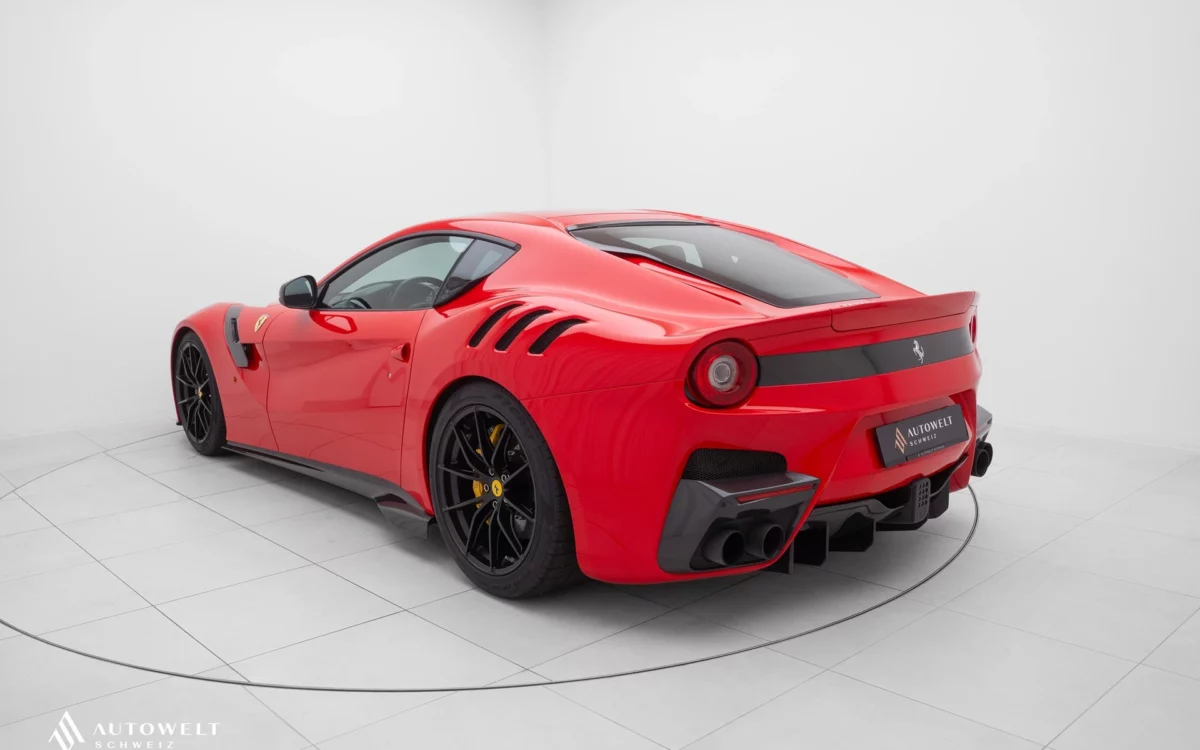2016 Ferrari F12tdf, 2/7