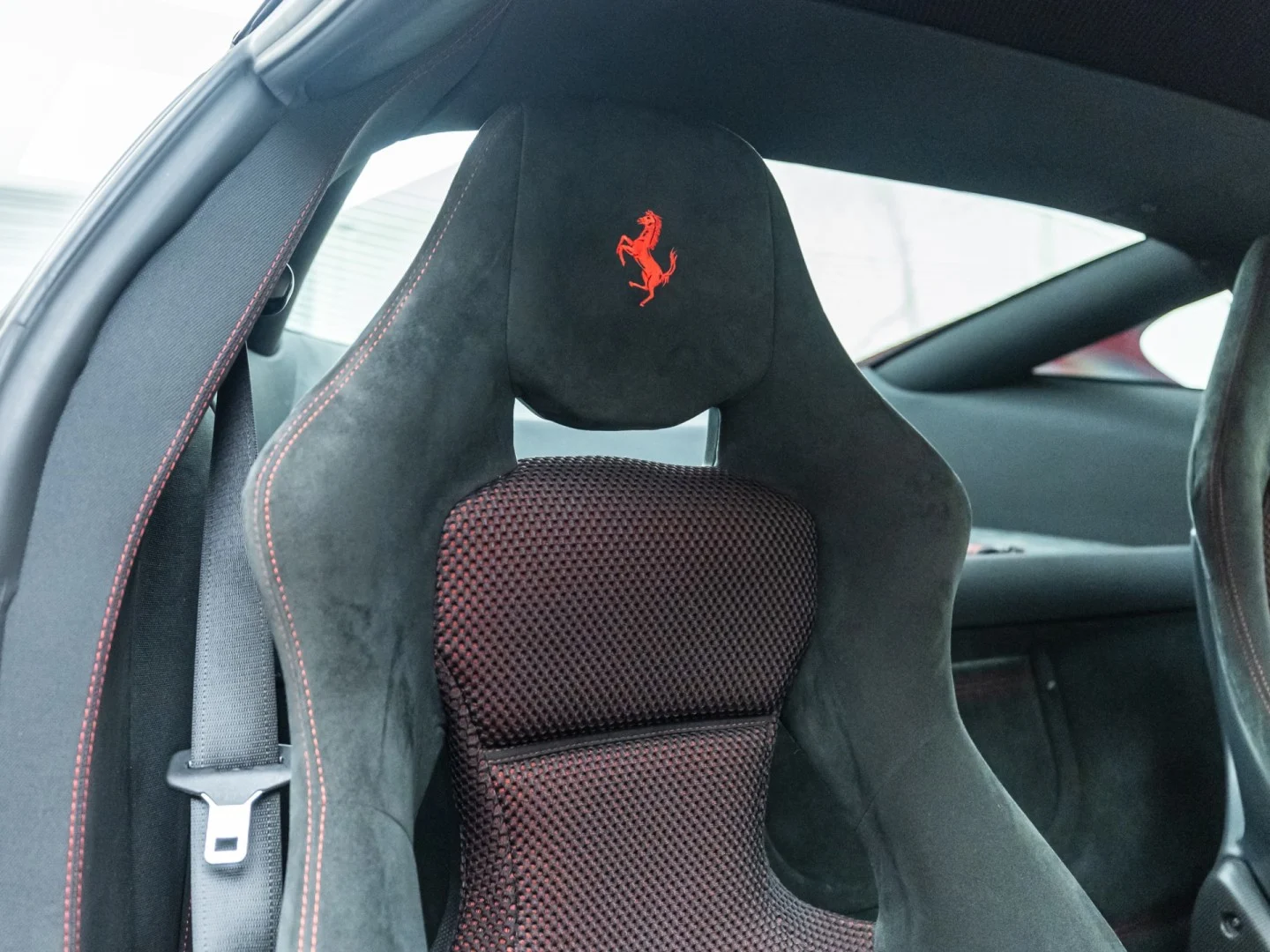 2010 Ferrari 599 GTO, 11/20