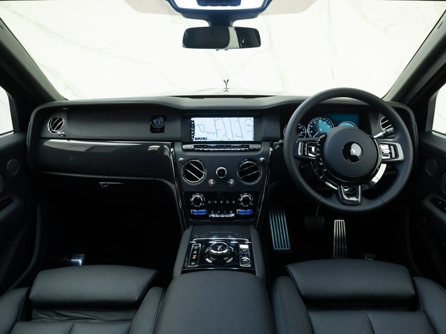 2023 Rolls-Royce Cullinan Black Badge, 17/20