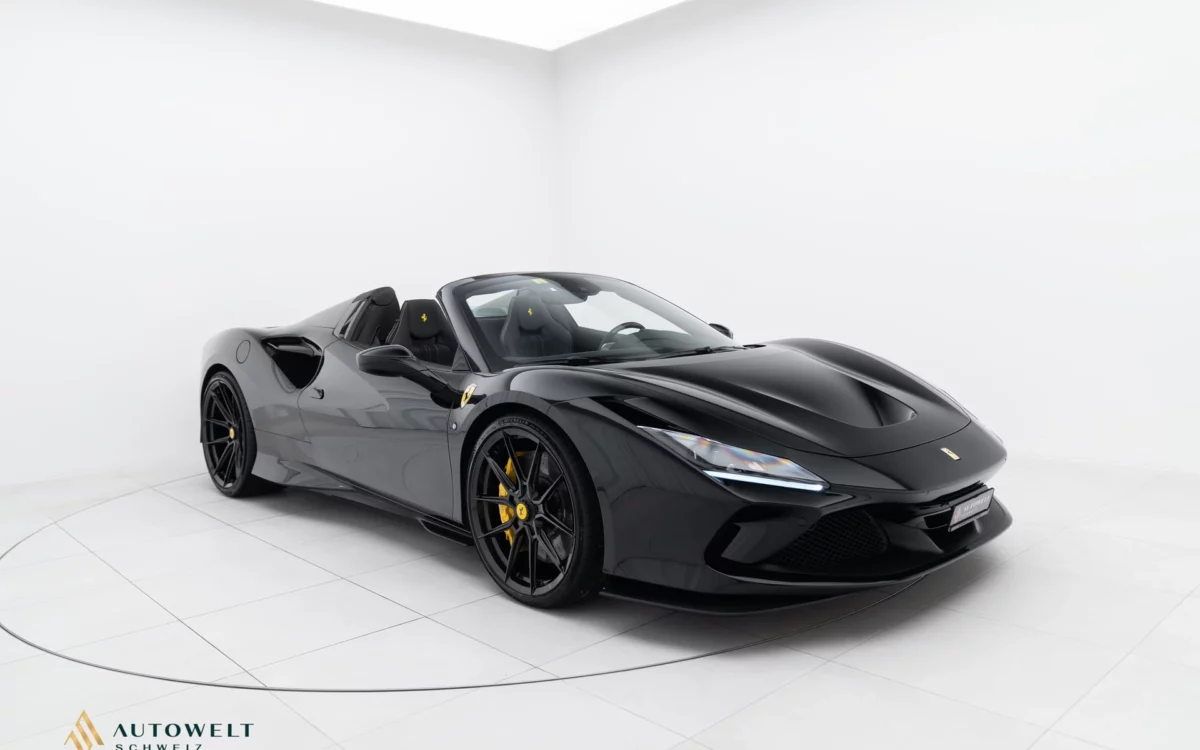 2023 Ferrari F8 Spider by Novitec