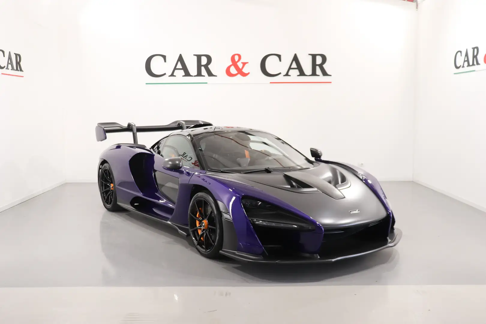 2019 McLaren Senna