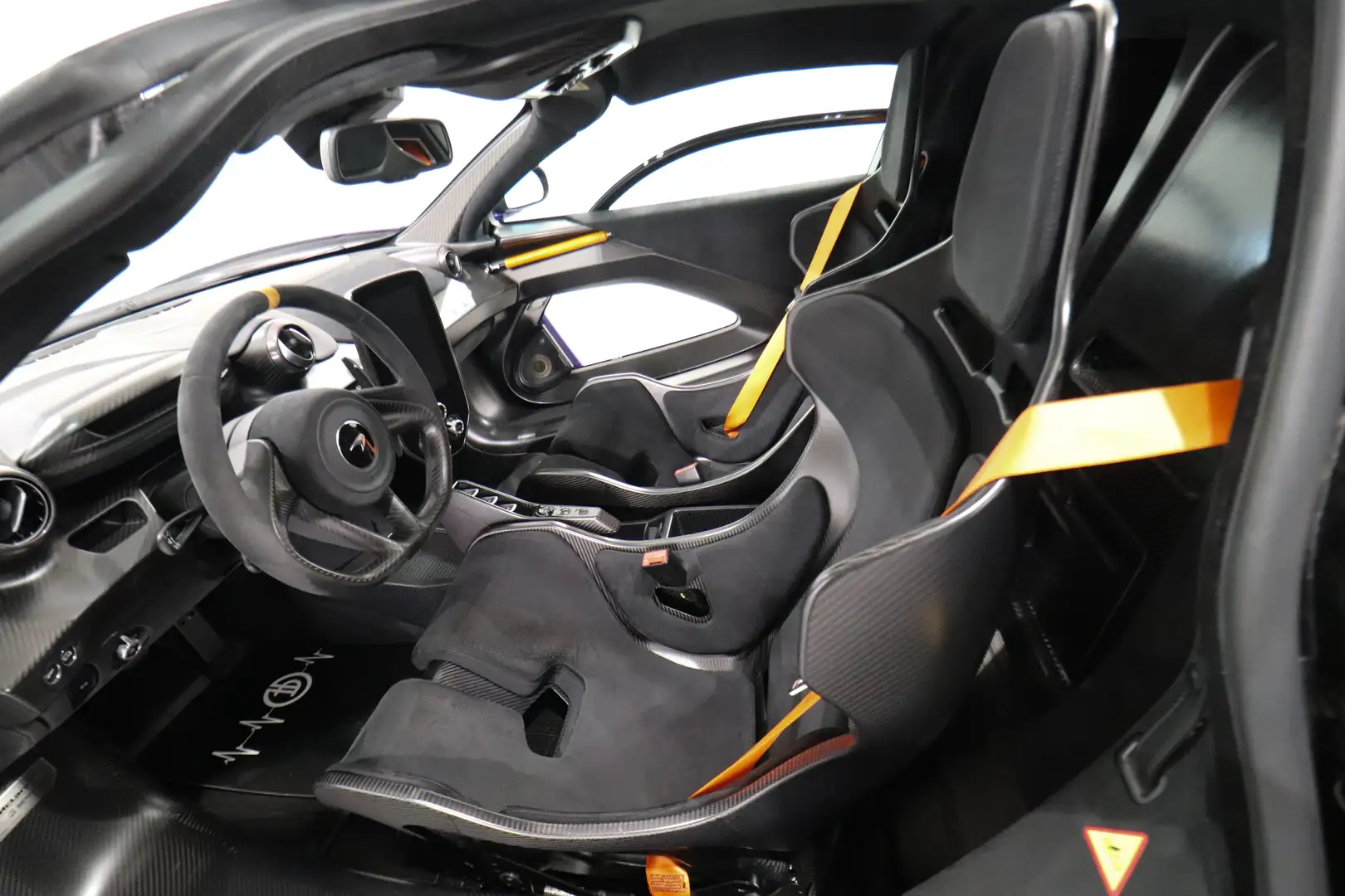2019 McLaren Senna, 10/15