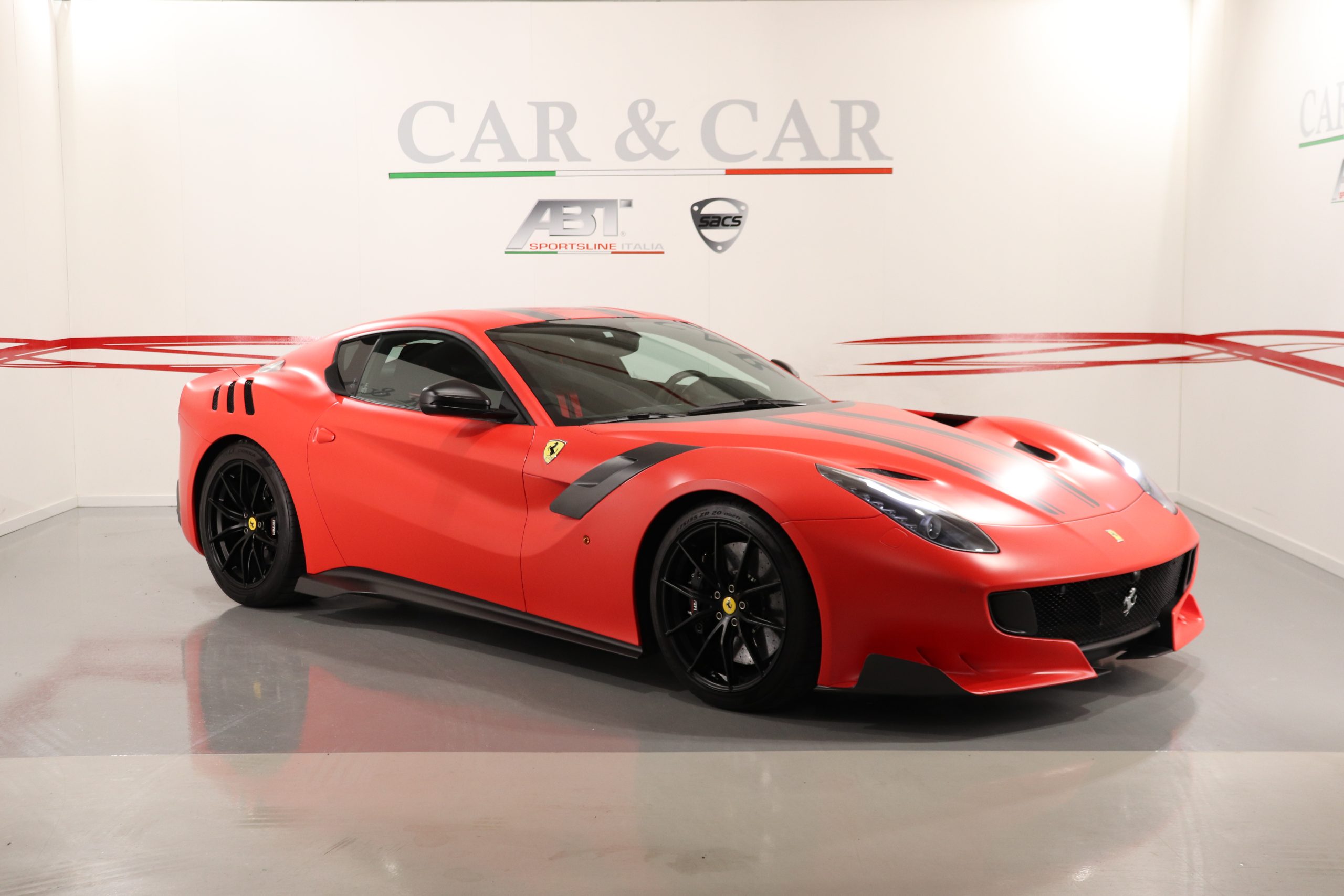 2017 Ferrari F12tdf
