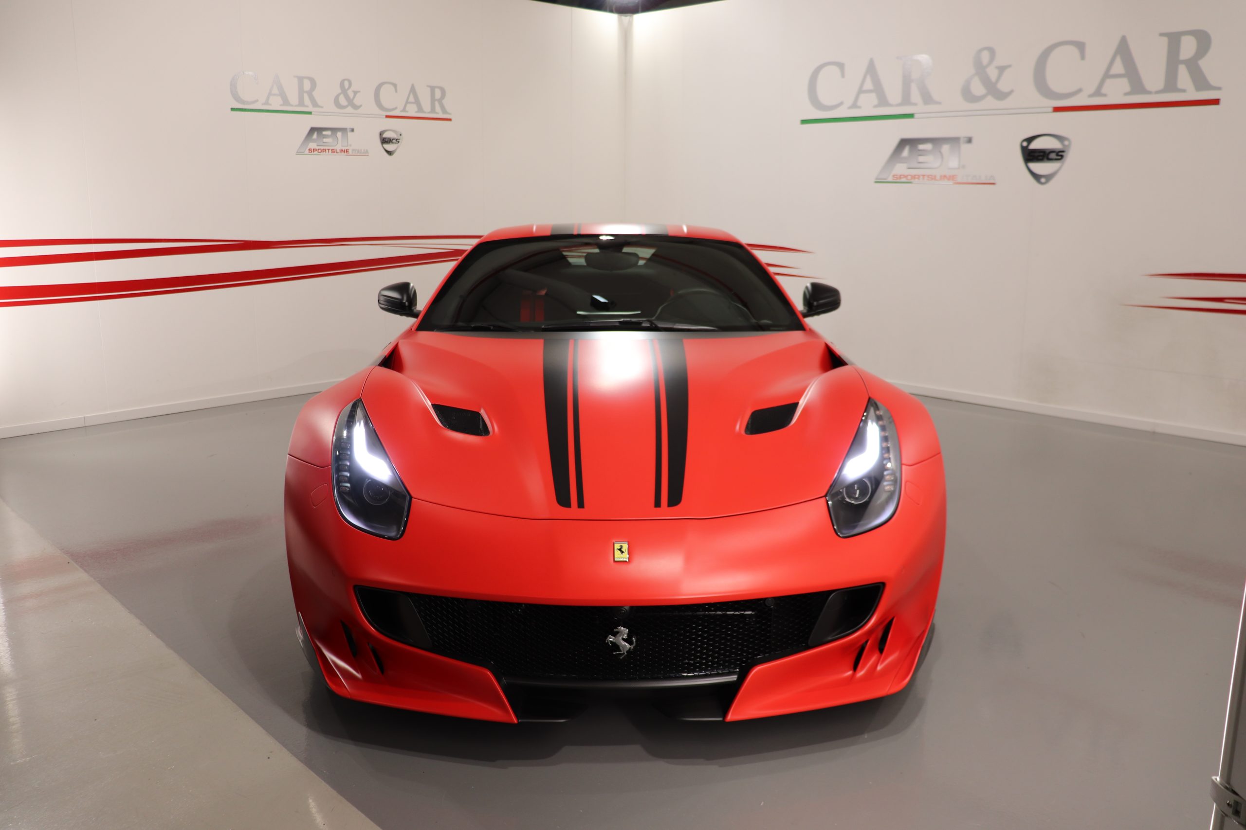 2017 Ferrari F12tdf, 2/15