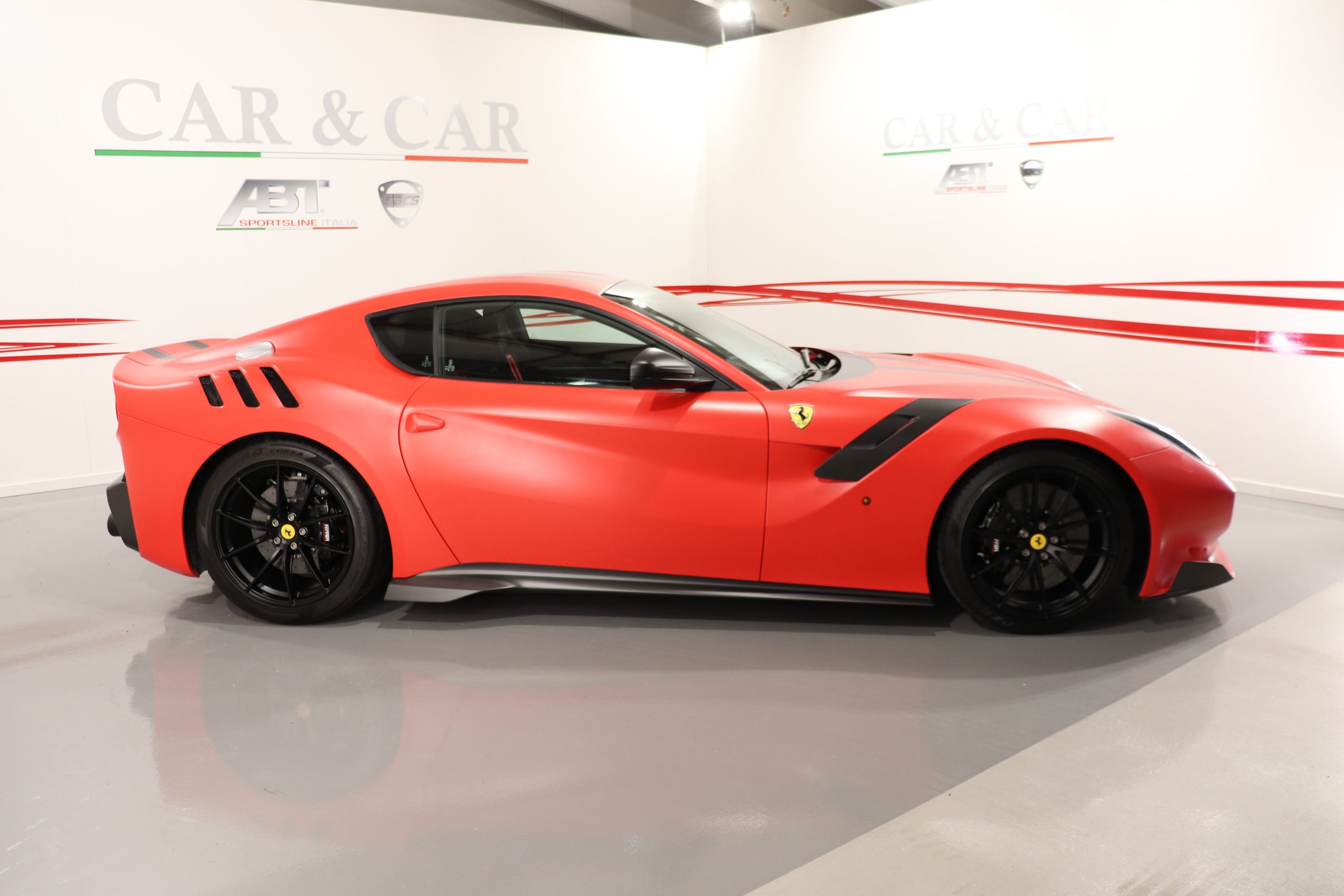 2017 Ferrari F12tdf, 6/15