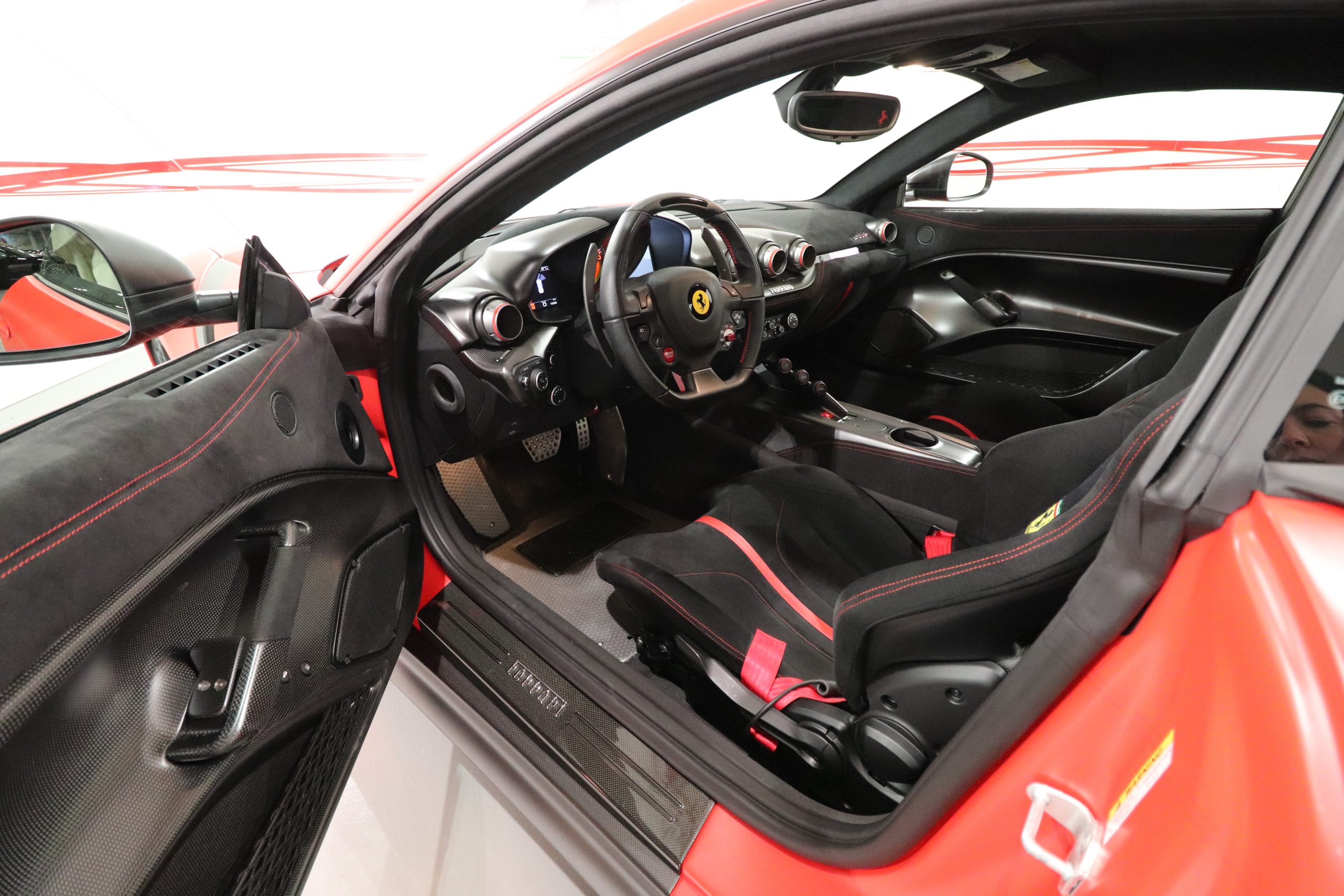 2017 Ferrari F12tdf, 8/15