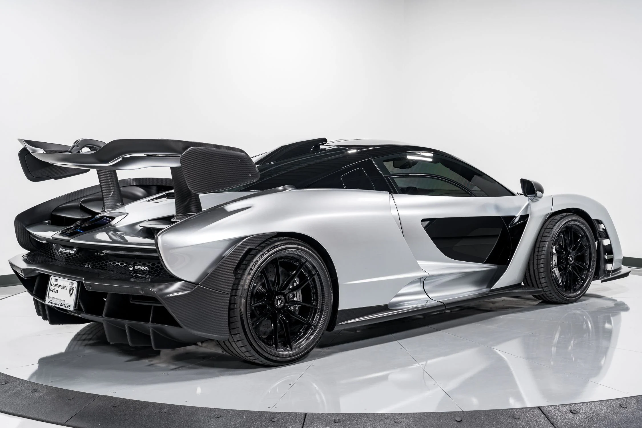 2019 McLaren Senna, 3/20