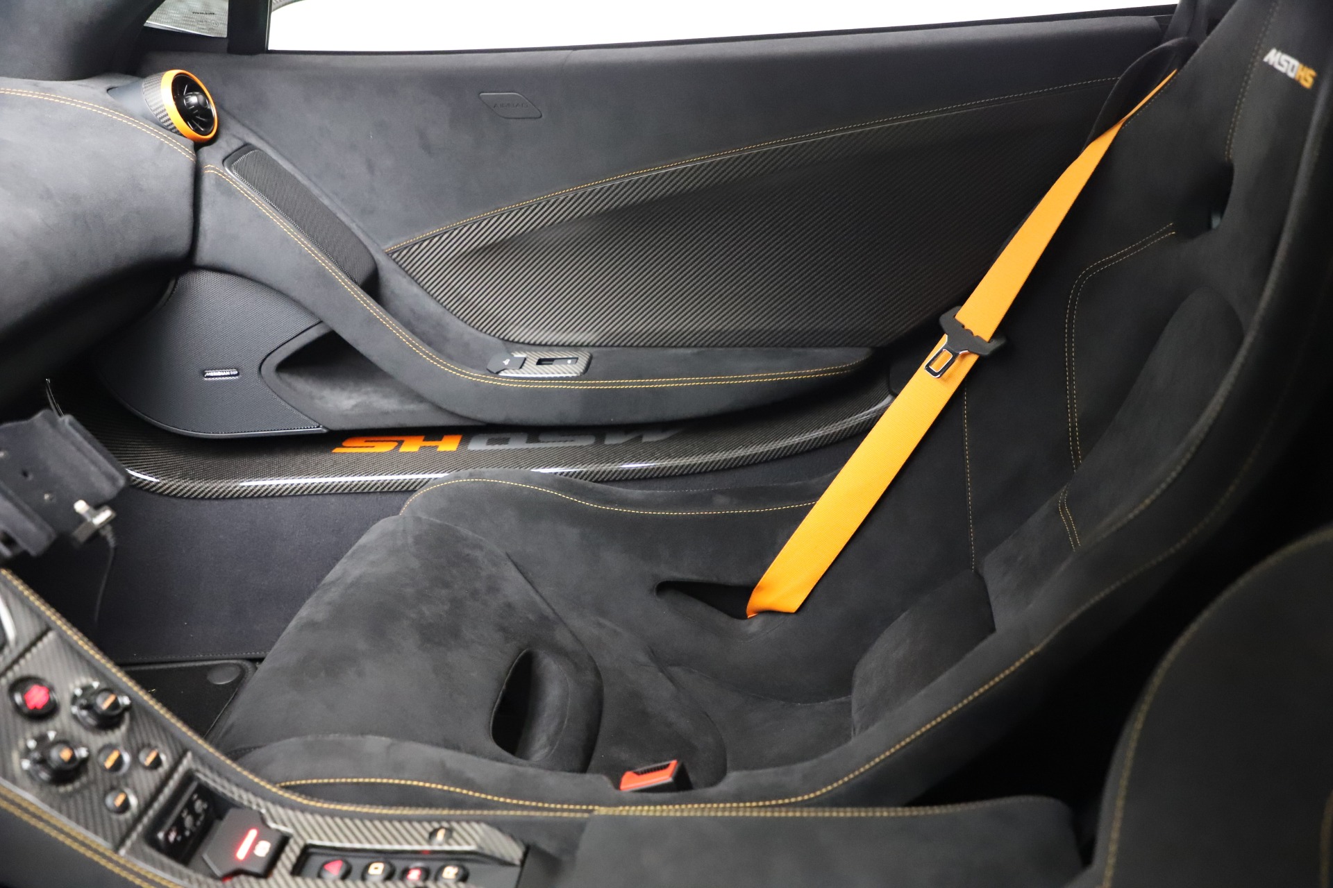 2016 McLaren 688 MSO HS, 19/20