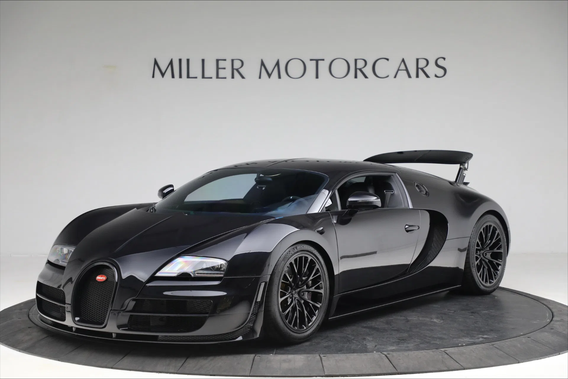 2012 Bugatti Veyron 16.4 Super Sport