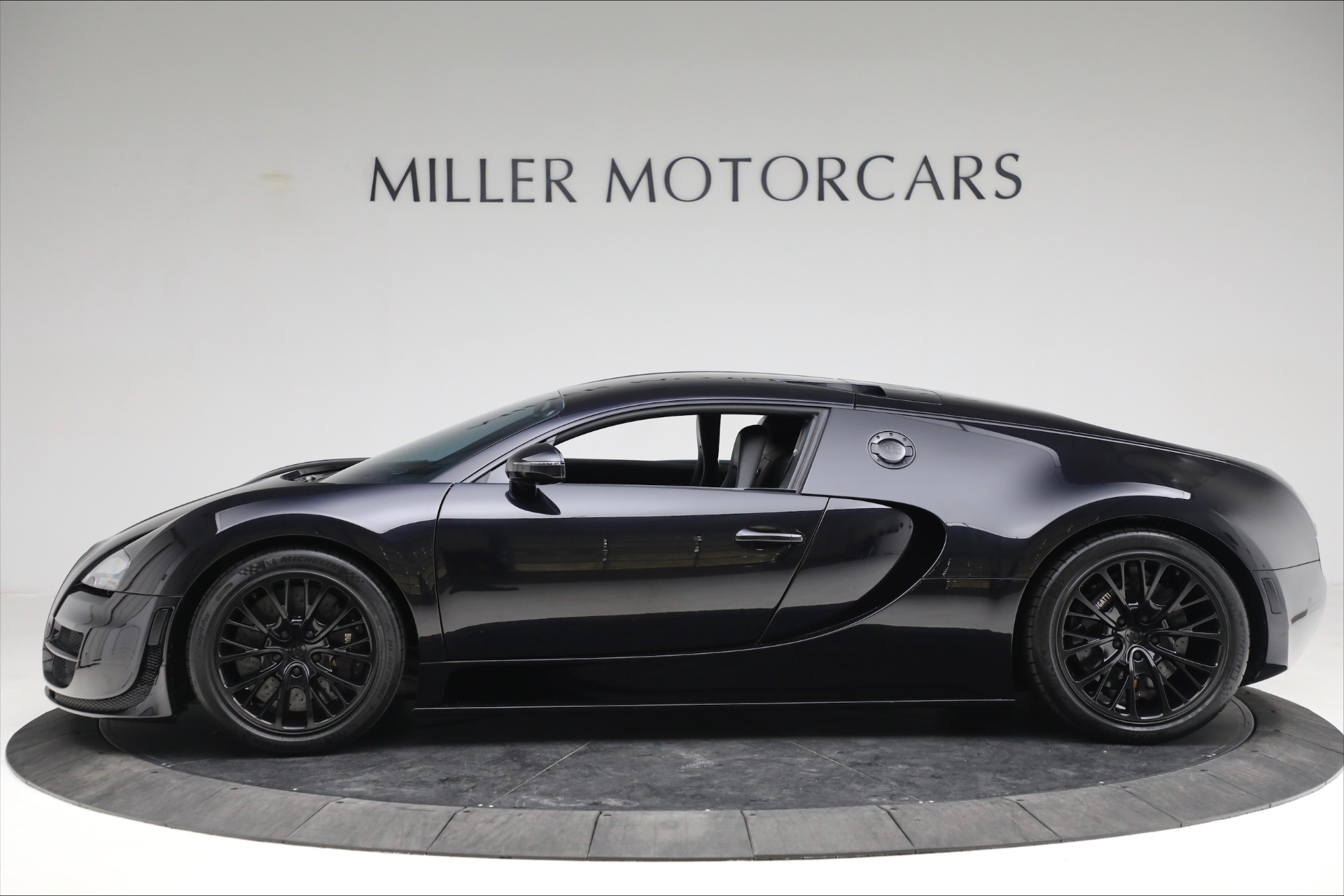 2012 Bugatti Veyron 16.4 Super Sport, 5/20