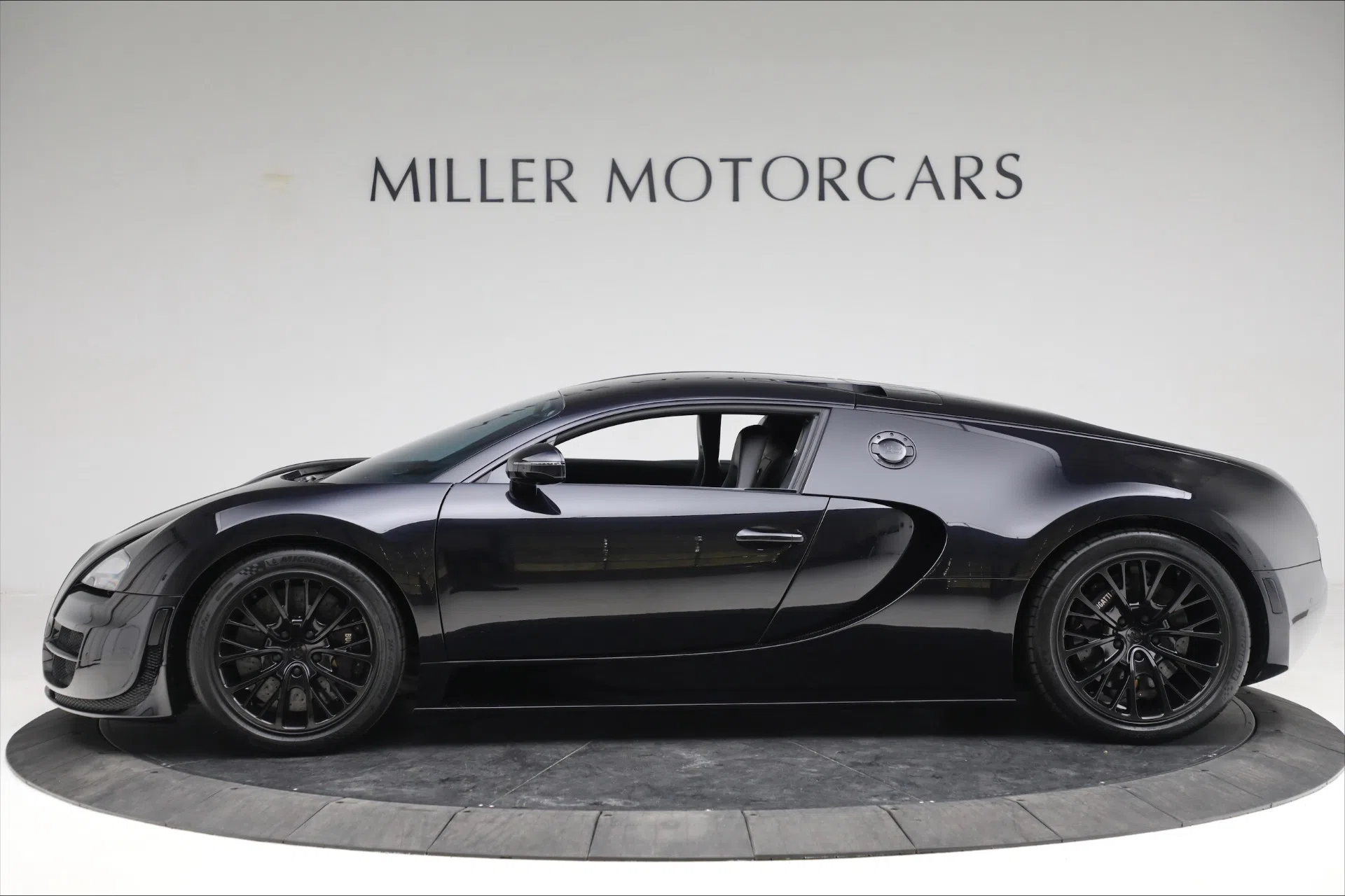 2012 Bugatti Veyron 16.4 Super Sport for sale, exterior