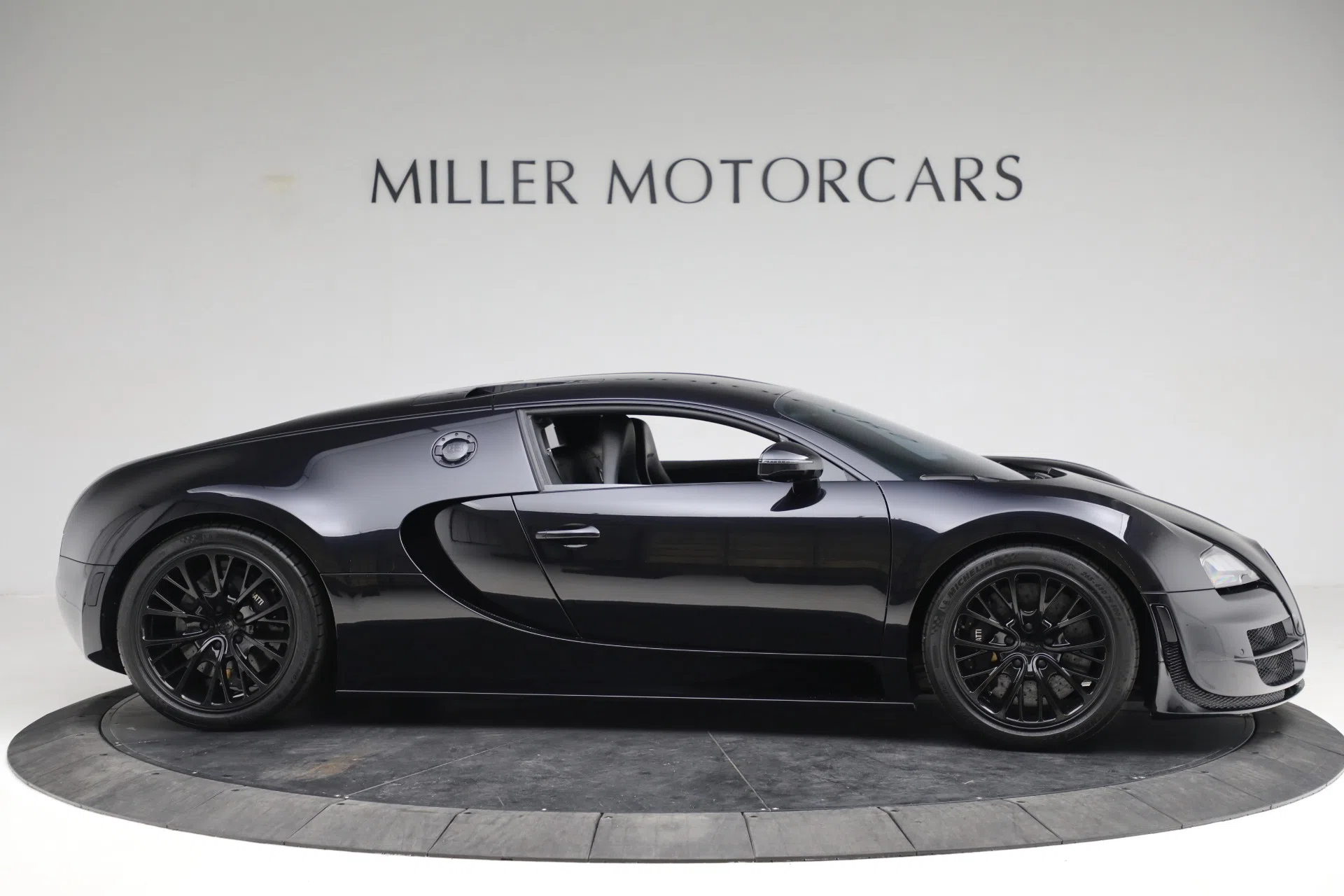 2012 Bugatti Veyron 16.4 Super Sport for sale, exterior
