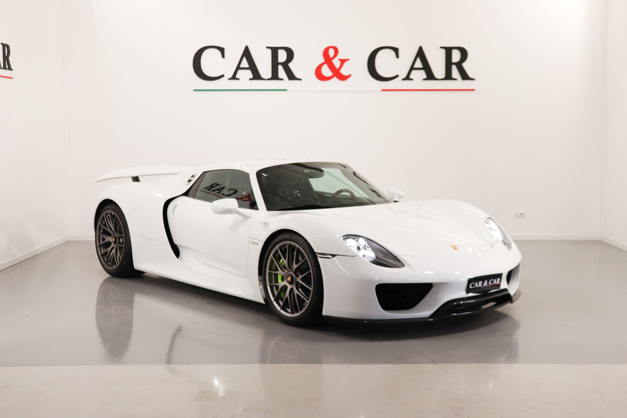 2015 Porsche 918 Spyder