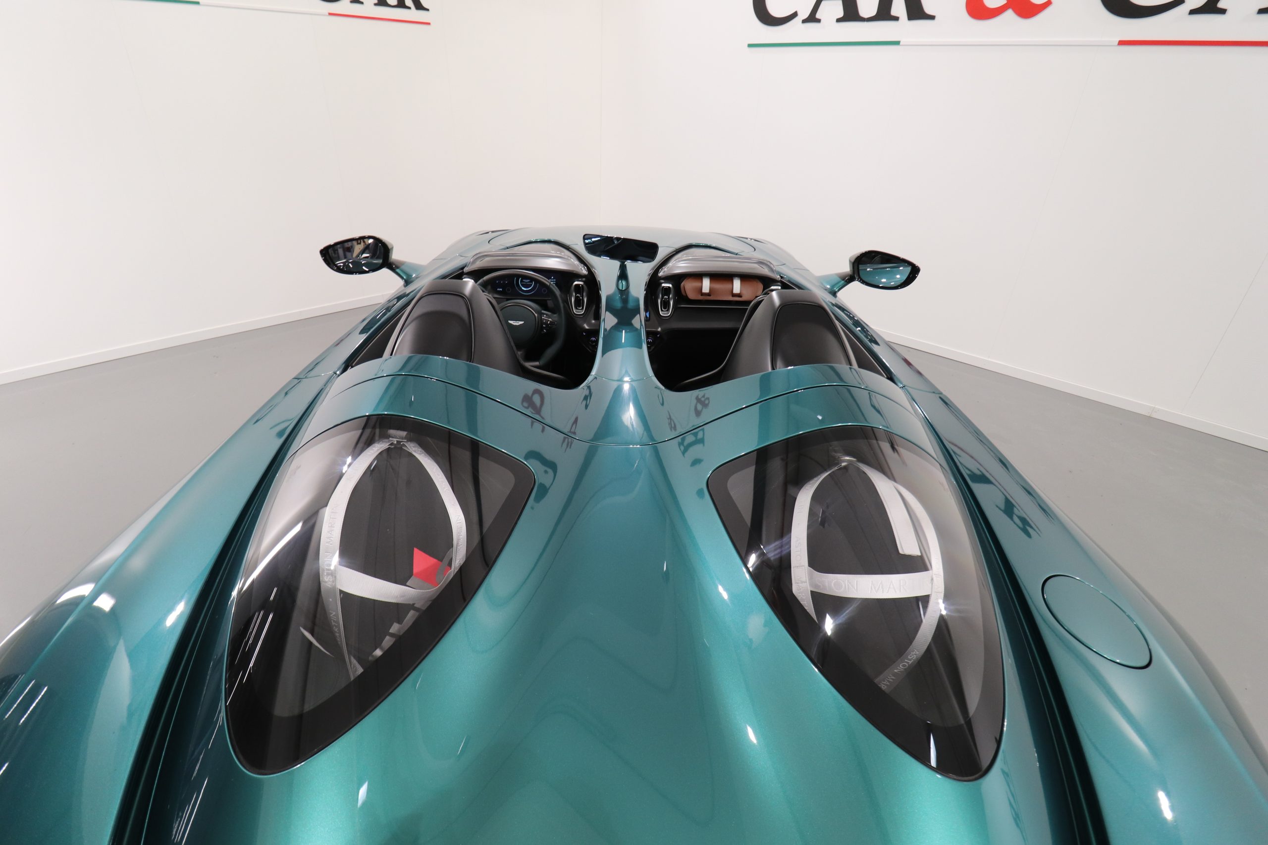 Aston Martin V12 Speedster DBR1 Package, 8/19
