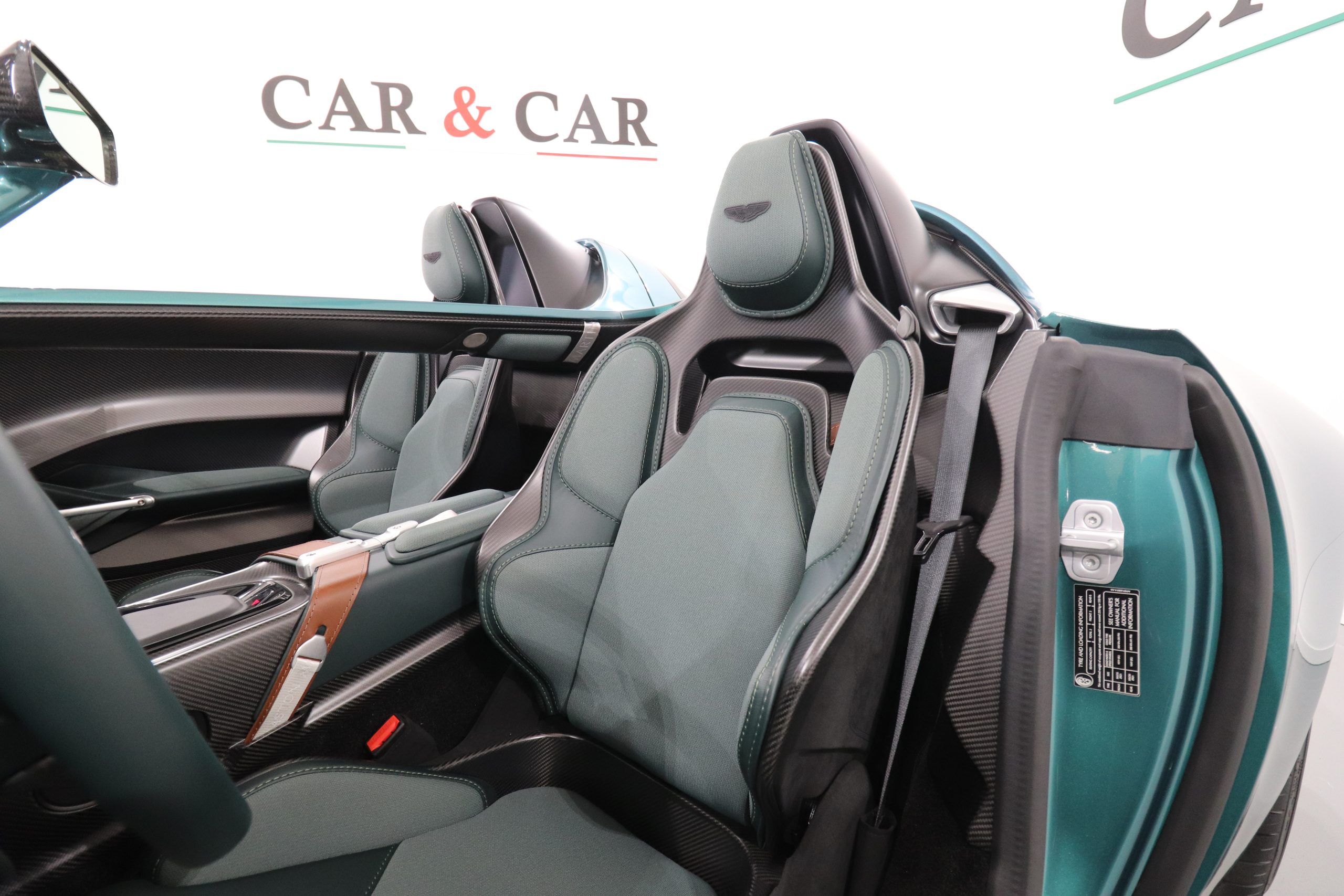Aston Martin V12 Speedster DBR1 Package, 12/19