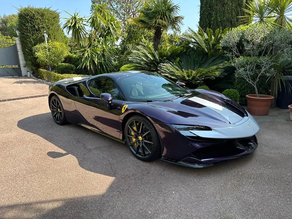 2023 Ferrari SF90 Assetto Fiorano